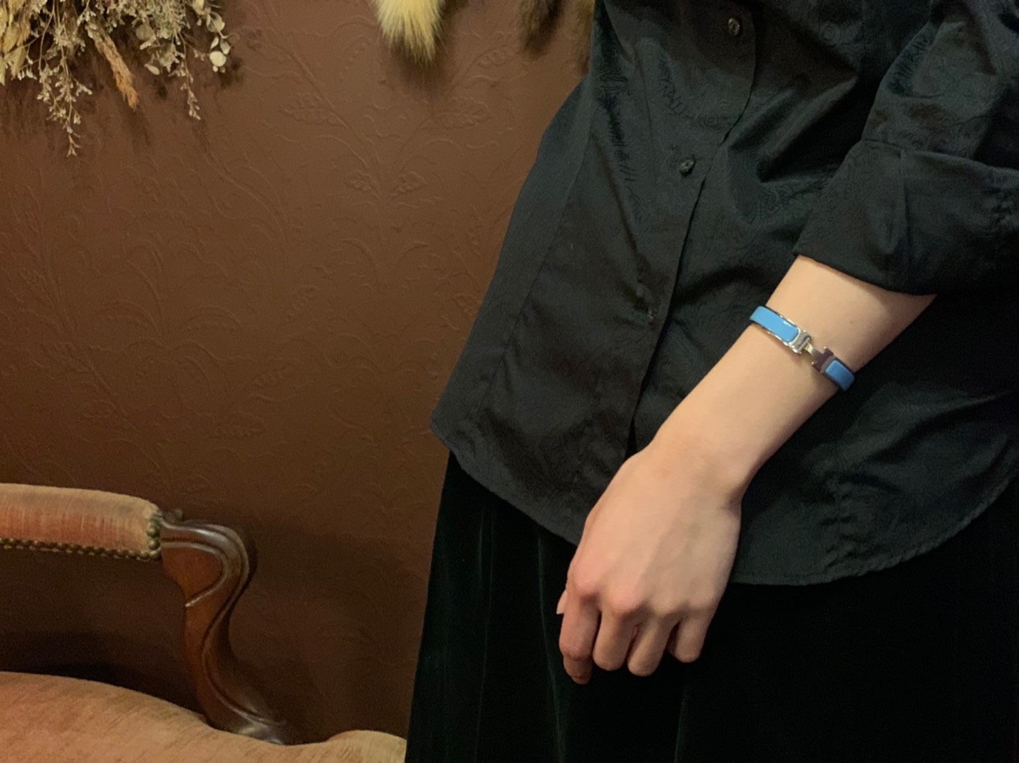 Hermes H Logo Bangle エルメスクリッククラックhロゴバングル Titti Clothing Hermes H Logo Bangle エルメスクリッククラックhロゴバングル Titti Clothing