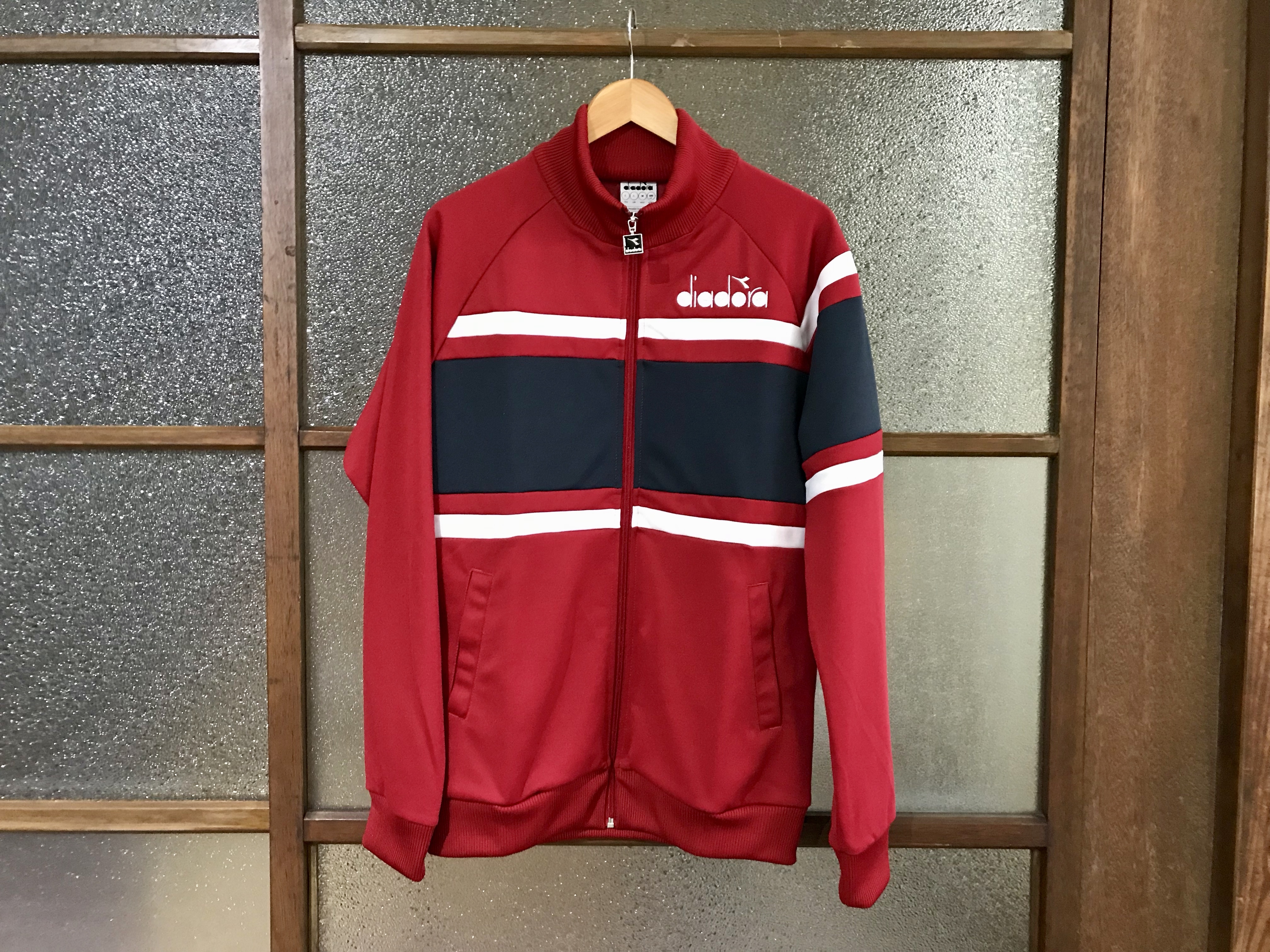 80s track top