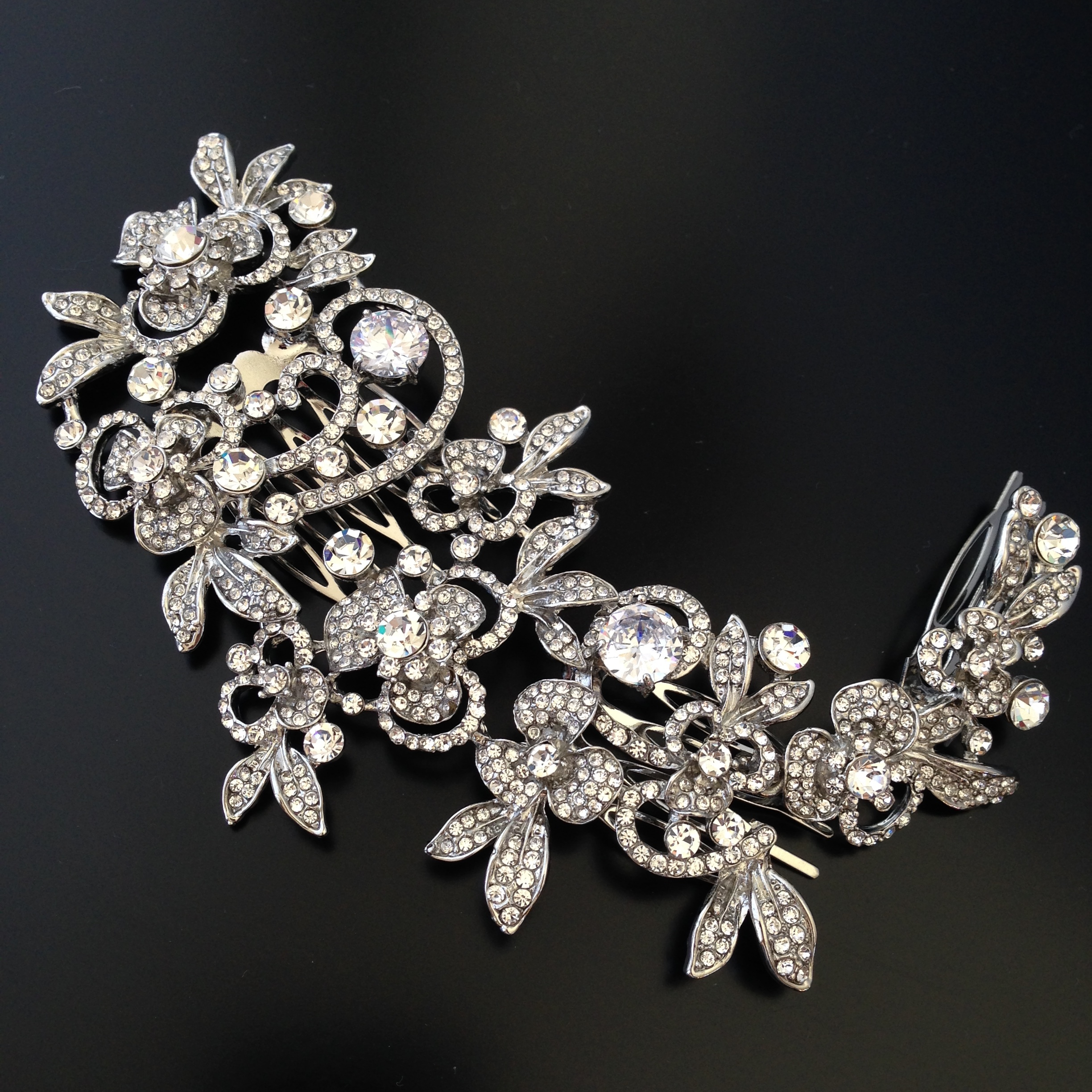 Botanical ビジュー コーム ヘッドドレス 結婚式 ウェディング ブライダル Aile Bouquet Botanical ビジュー コーム ヘッドドレス 結婚式 ウェディング ブライダル Aile Bouquet