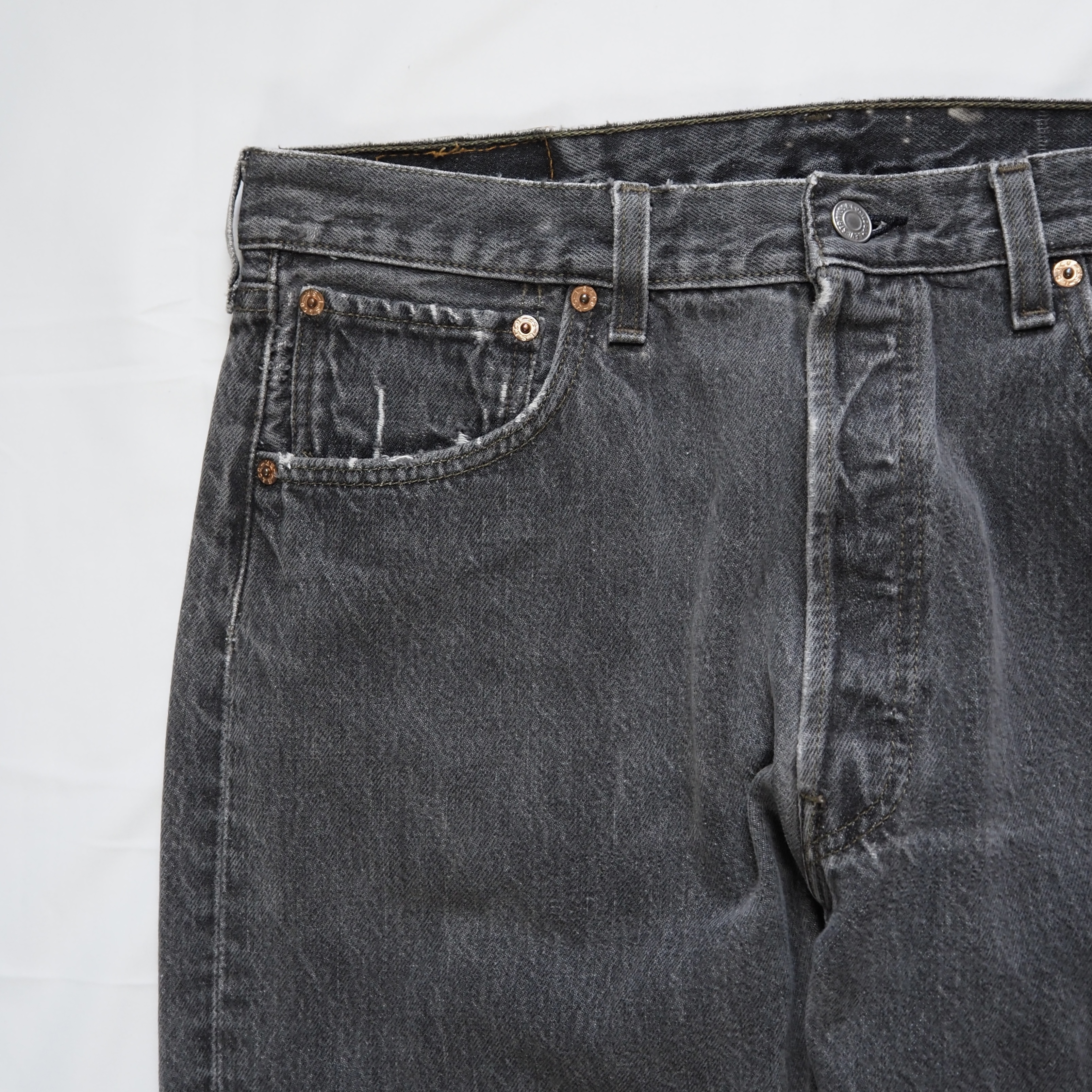 90’s Levi’s 501 先染めブラックデニム 34×30 の画像 3