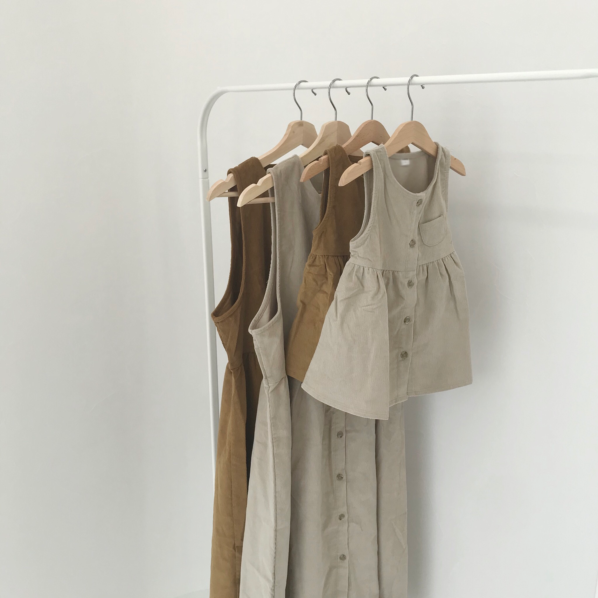 Kids コーデュロイワンピース 韓国子供服 Bisque びすく