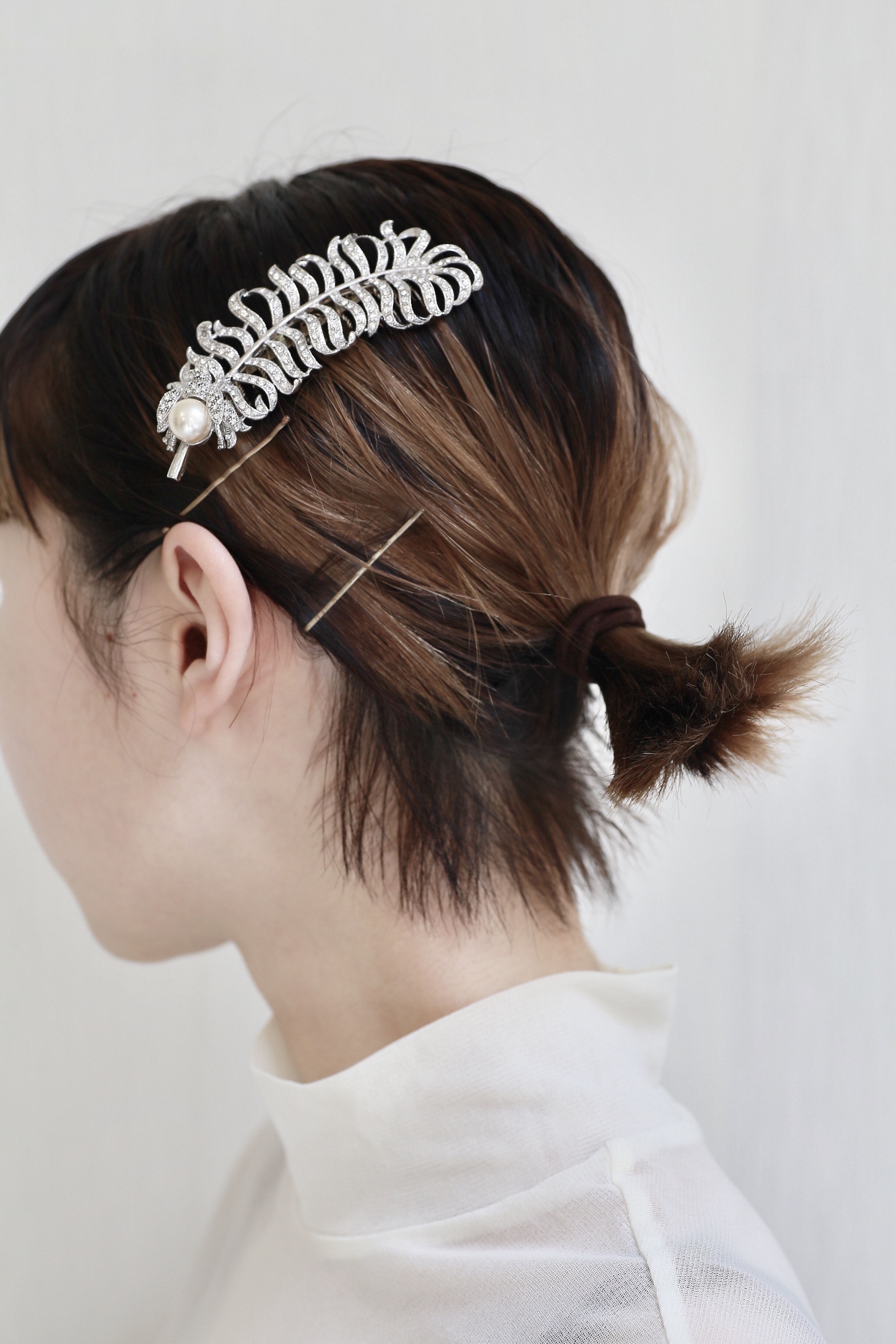 レンタル Stephanie Browne Hair Slide 羽コーム Bijouxo