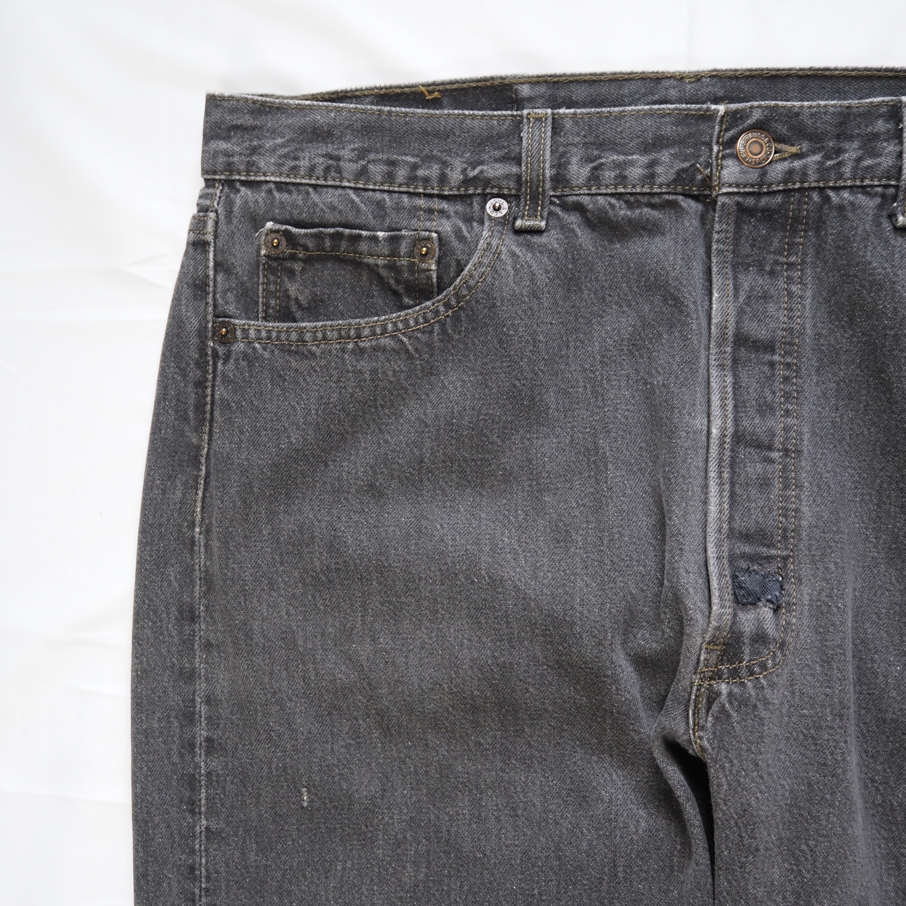 90’s Levi’s 501 先染めブラックデニム 36×30 の画像 3