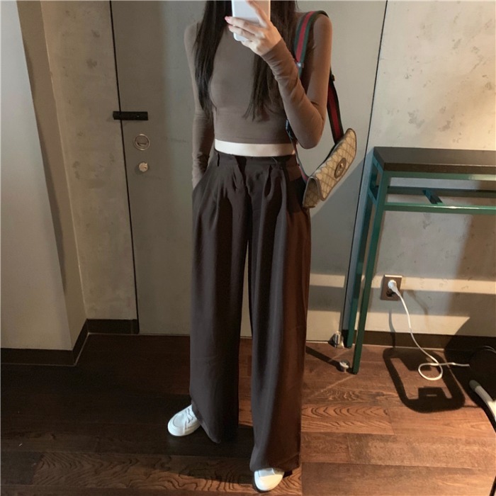 送料無料 ストレートパンツ カジュアル ルーズパンツ スーツパンツ スラックス 春 秋 ハイウエスト ロングボトム レディース ゆったり 体型カバー シンプル カジュアル 大人っぽい シック おしゃれ 着回し お仕事 通勤 通学 オフィス タウン デイリー お出かけ S M L