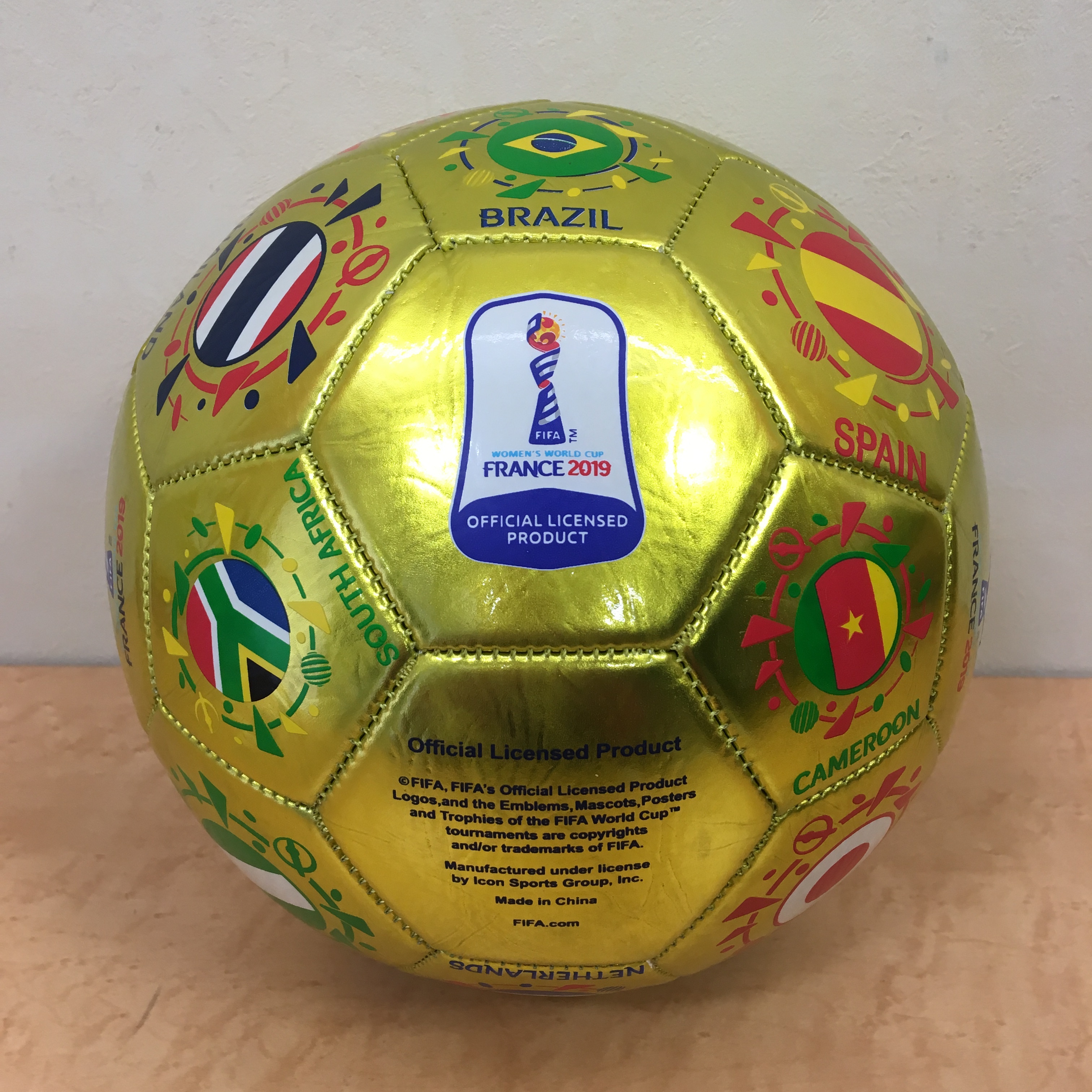 Fifa 女子ワールドカップ フランス 19 公式記念サッカーボール なでしこジャパン Freak スポーツウェア通販 海外ブランド 日本国内未入荷 海外直輸入