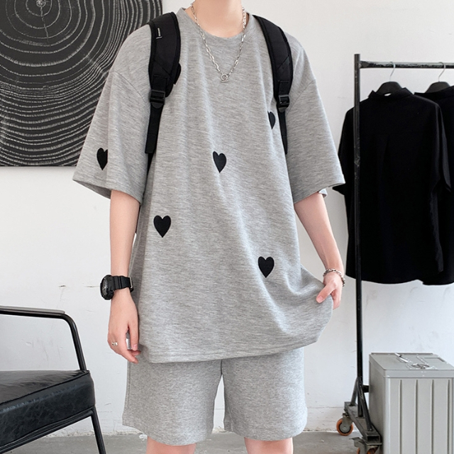 おすすめネット 予約販売 メンズ セットアップ 上下 ハート柄 半袖tシャツ ハーフパンツ ストリート 黒 グレ セットアップ カラー サイズ ブラック3xl Www Aykome Com Tr