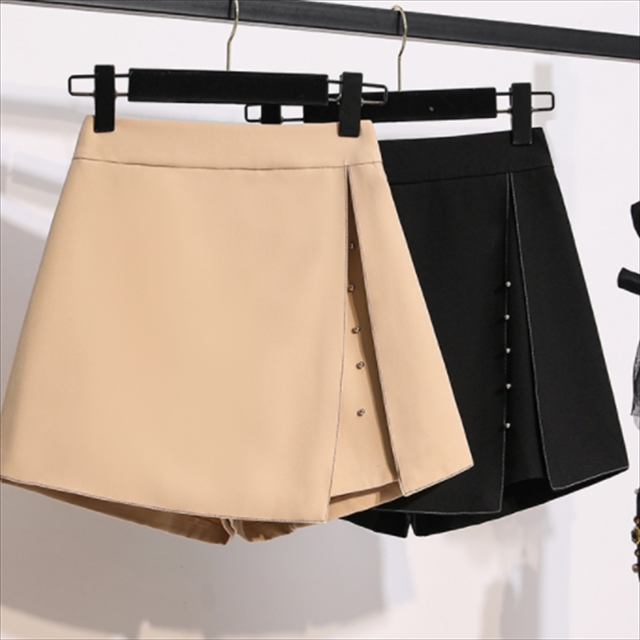 大人可愛いショートパンツ 無地 ウェストゴム キュロットスカート Aライン フレア シンプルデザイン こなれ感 カジュアル 春 お出かけ 女子会 街角のカフェテラス