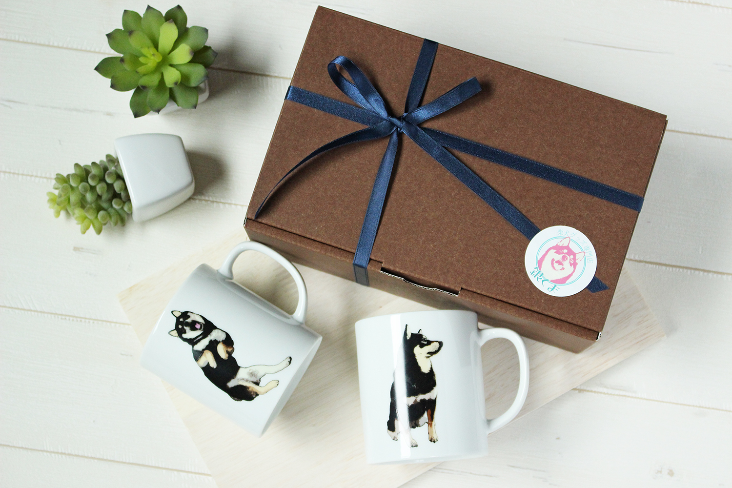 ラッピング無料 黒柴ペアマグカップ リアルでかわいい 柴犬グッズ専門店 猫と柴犬 チワワ柄の食器 雑貨の店 銀くま