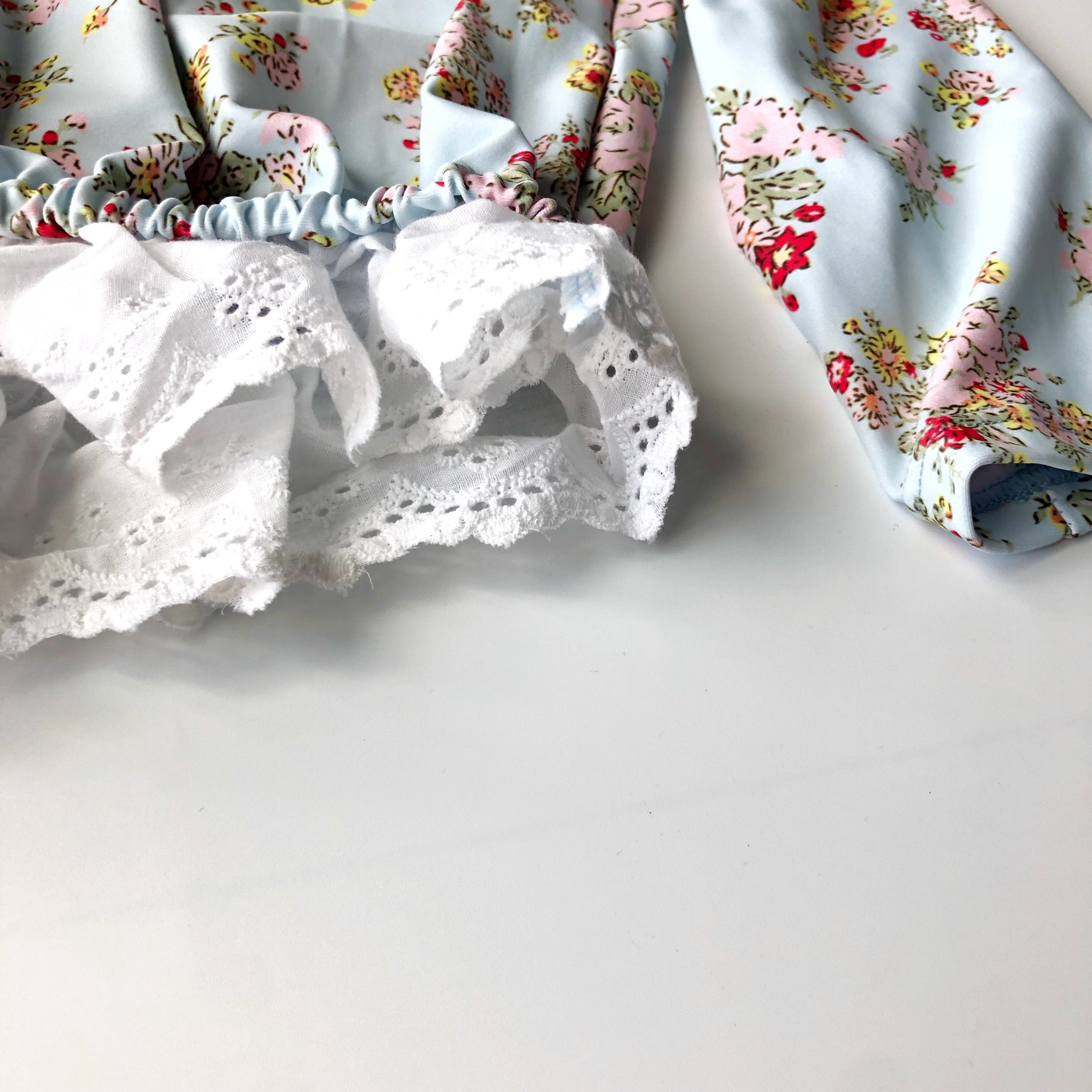 アウトレット 送料無料 フラワーラッシュガードセット水着 海外子供服 海 女の子 Soar Kids