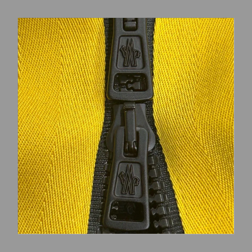 MONCLER GENIUS モンクレール ジーニアス  ワッペン付き 国内正規 L の画像 5