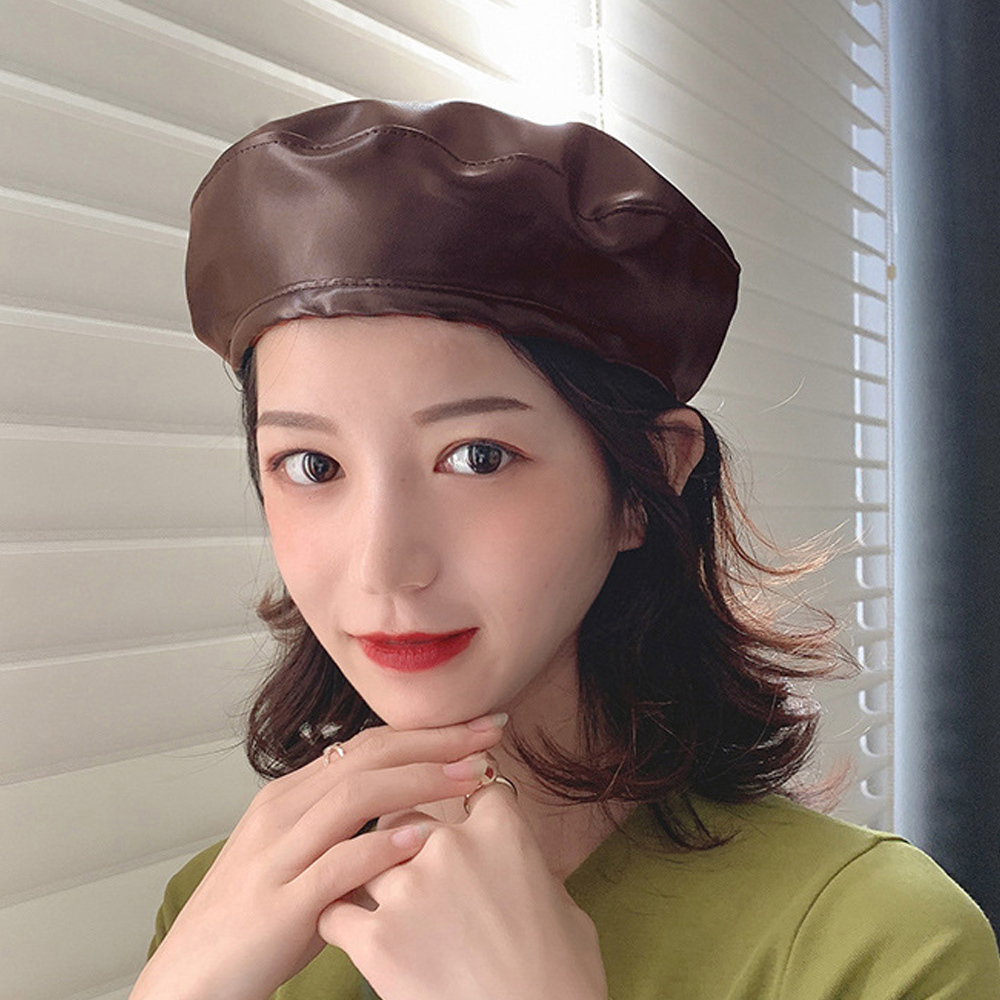 クールビューティーに決まる Puベレー帽 Smile Getters