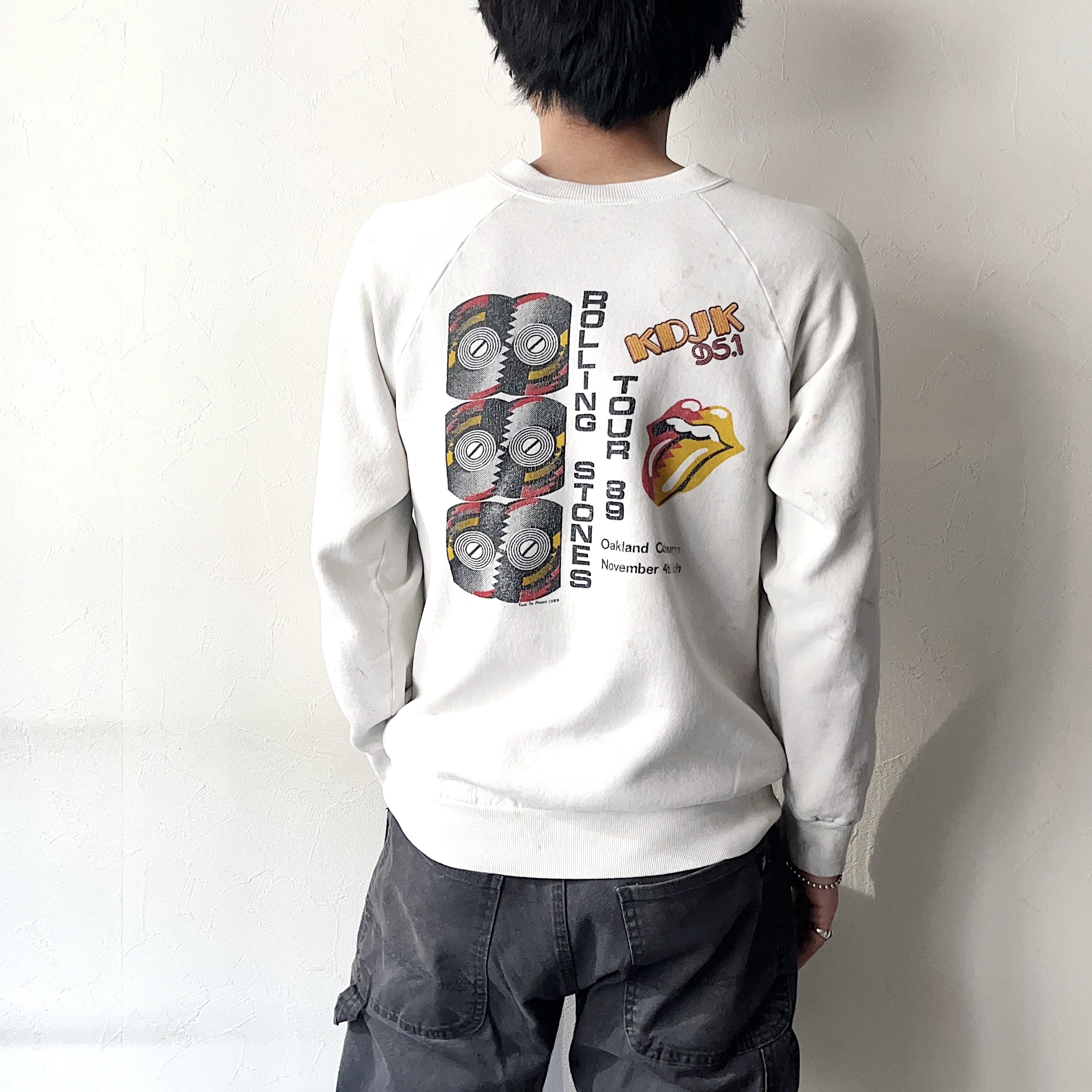 Vintage 80's【FRUIT OF THE LOOM】"ROLLING STONES TOUR 89" Grunge Sweat の画像 3