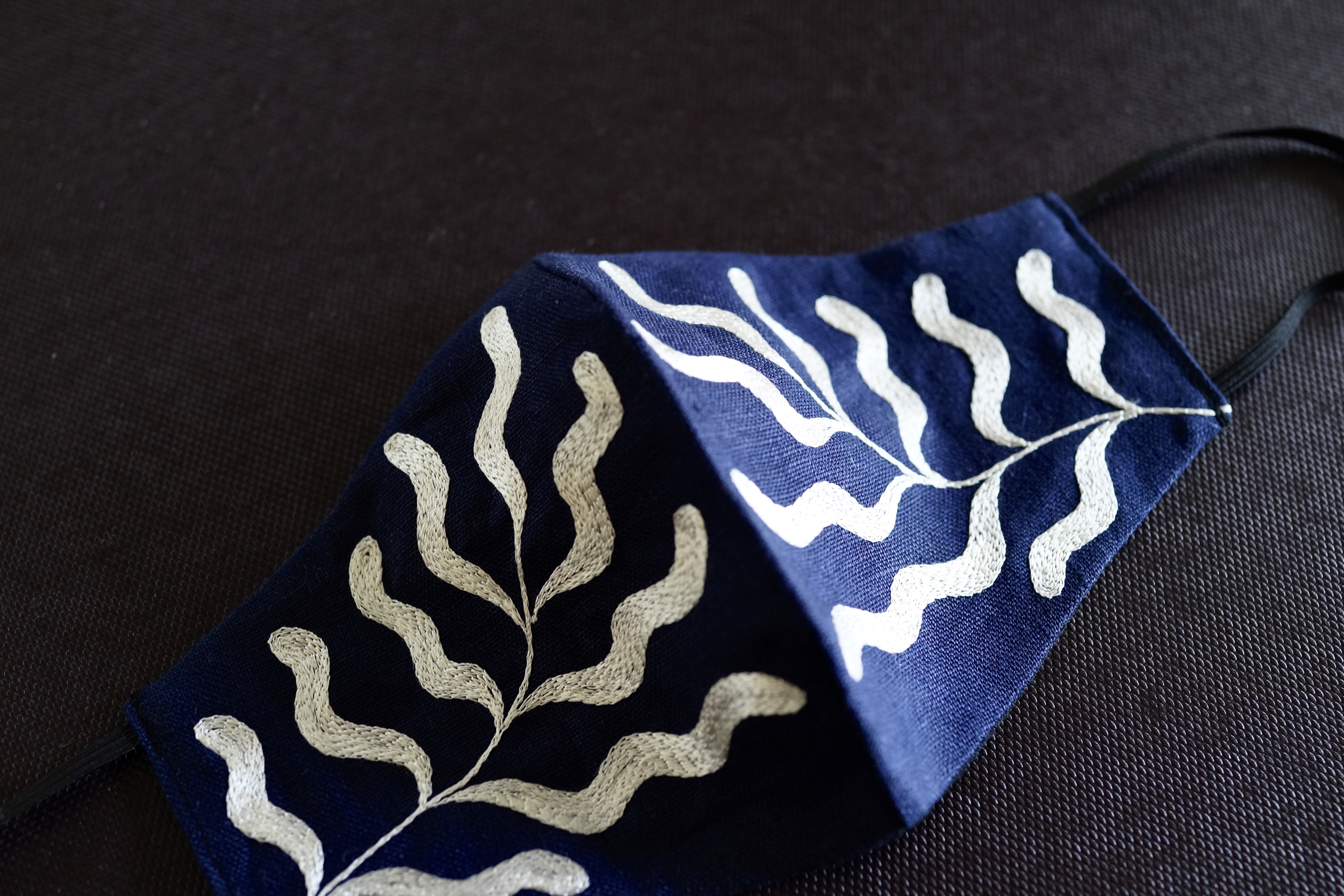 【刺繍マスク】 "Sea plant-white"