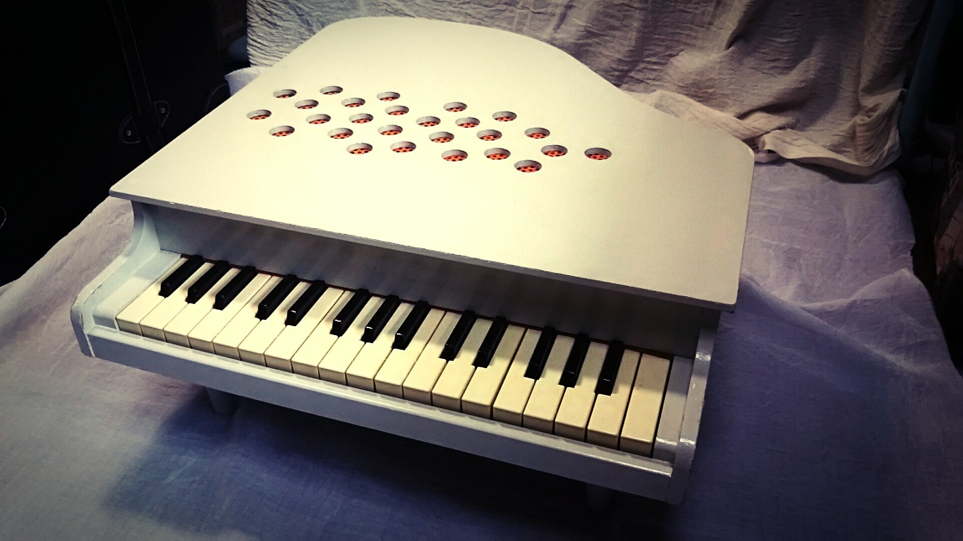 中古 Kawai ミニピアノ 32鍵盤 白 おもちゃ楽器 Com