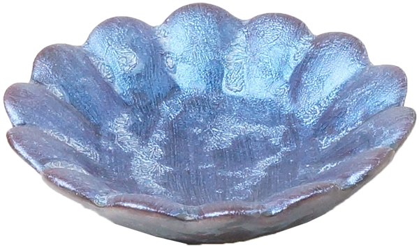 麟 花型豆皿 1枚 有田焼なのにメタリックが幻想的で美しい麟 Lin シリーズ 横浜セラミーチェ 季節のテーブル 器百選