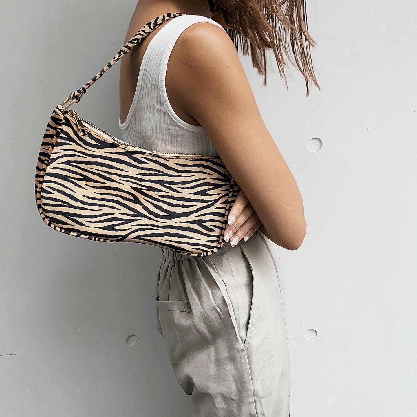 ゼブラ柄ショルダーバック C Lena