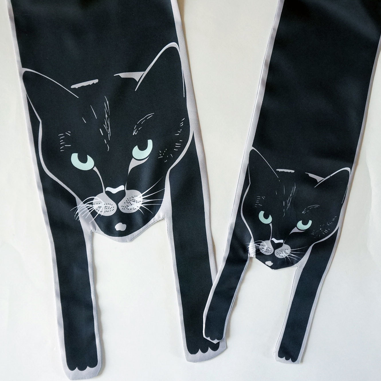 送料無料 青い目の白猫ちゃん グリーンの目の黒猫ちゃんストール 猫 黒猫 白猫 個性的な大人のファッション通販 Hana Circus 送料無料 青い目の白猫ちゃん グリーンの目の黒猫ちゃんストール 猫 黒猫 白猫 個性的な大人のファッション通販 Hana Circus