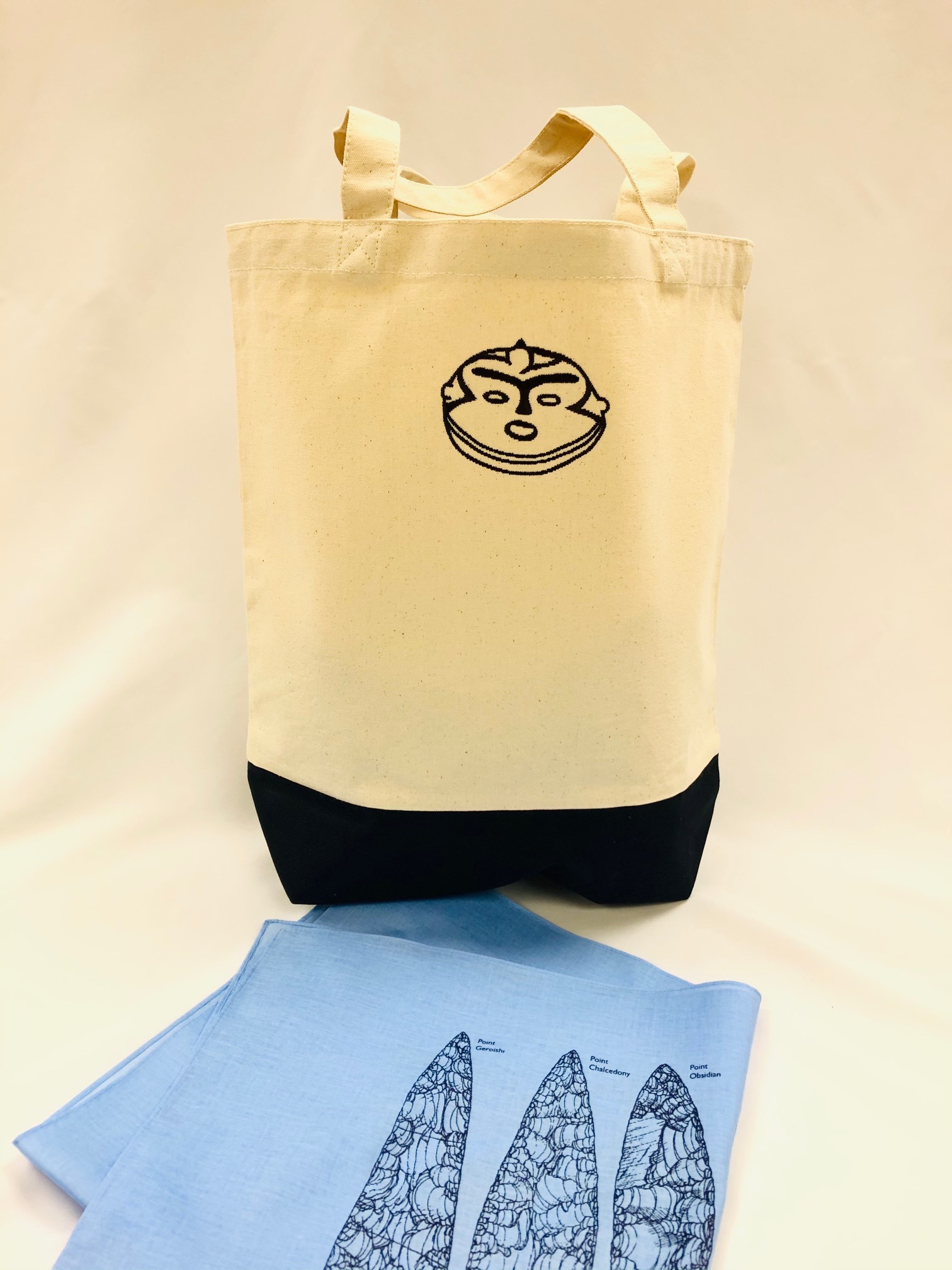 縄文 刺繍トートバッグa 株式会社染谷商会 縄文 刺繍トートバッグa 株式会社染谷商会