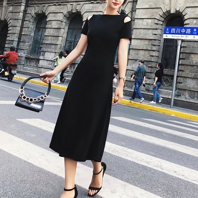 ワンピース ロングワンピース ブラック 黒 肩出し セクシー ゆったり 体型カバー 半袖 Aライン お出かけ 休日 リラックス プチプラレディースファッション通販 Yboueki