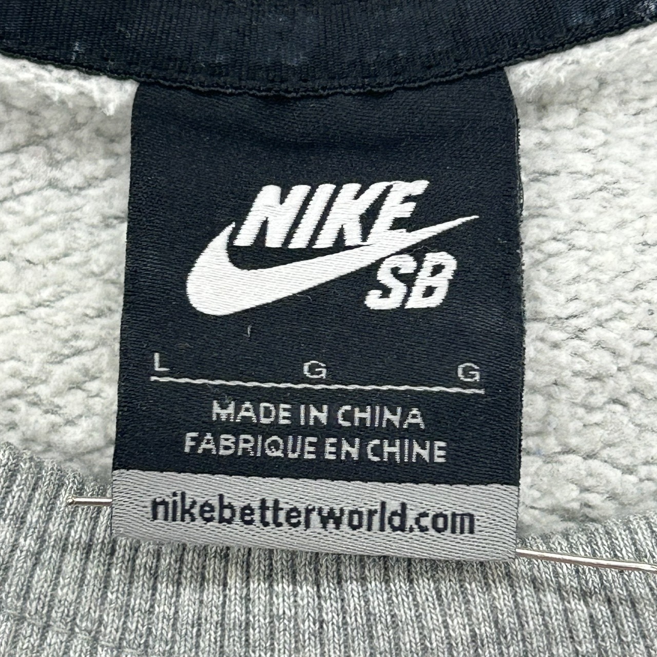 NIKE SB × POLER Dot Graphic Crewneck Sweatshirt Gray L の画像 4