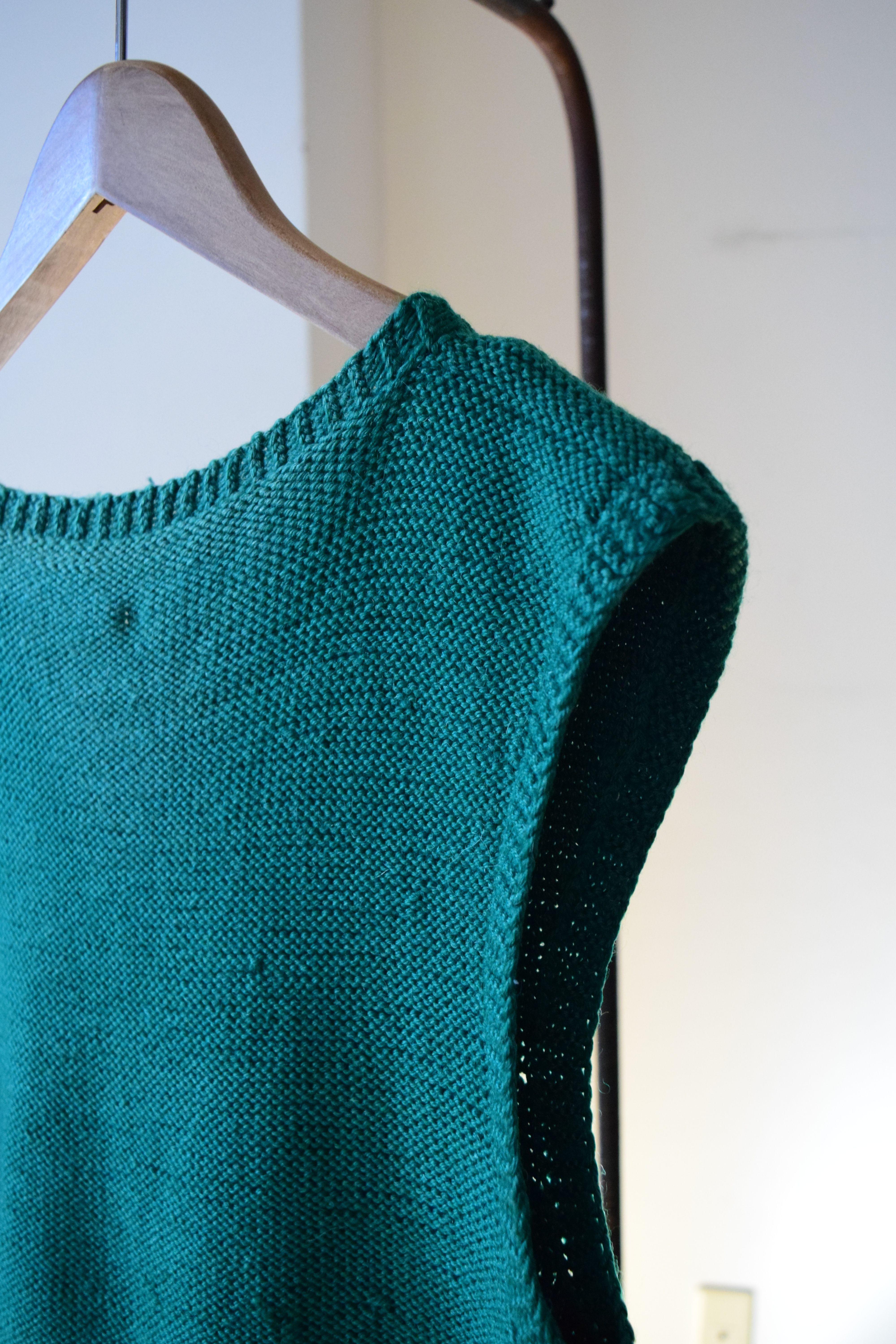 Vintage hand knit vest の画像 3