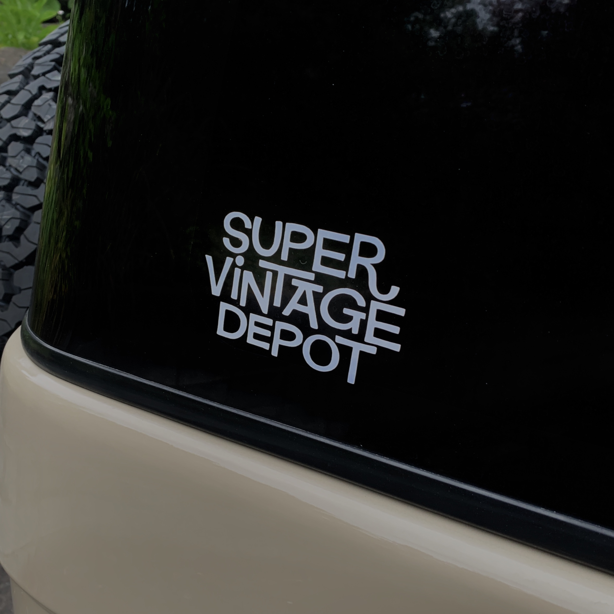 Super Vintage Depot オリジナルカッティングシール 耐候性 耐光性 耐水性 ステッカー ロゴ シート ビンテージ キャンプ シール Super Vintage Depot スーパービンテージデポ