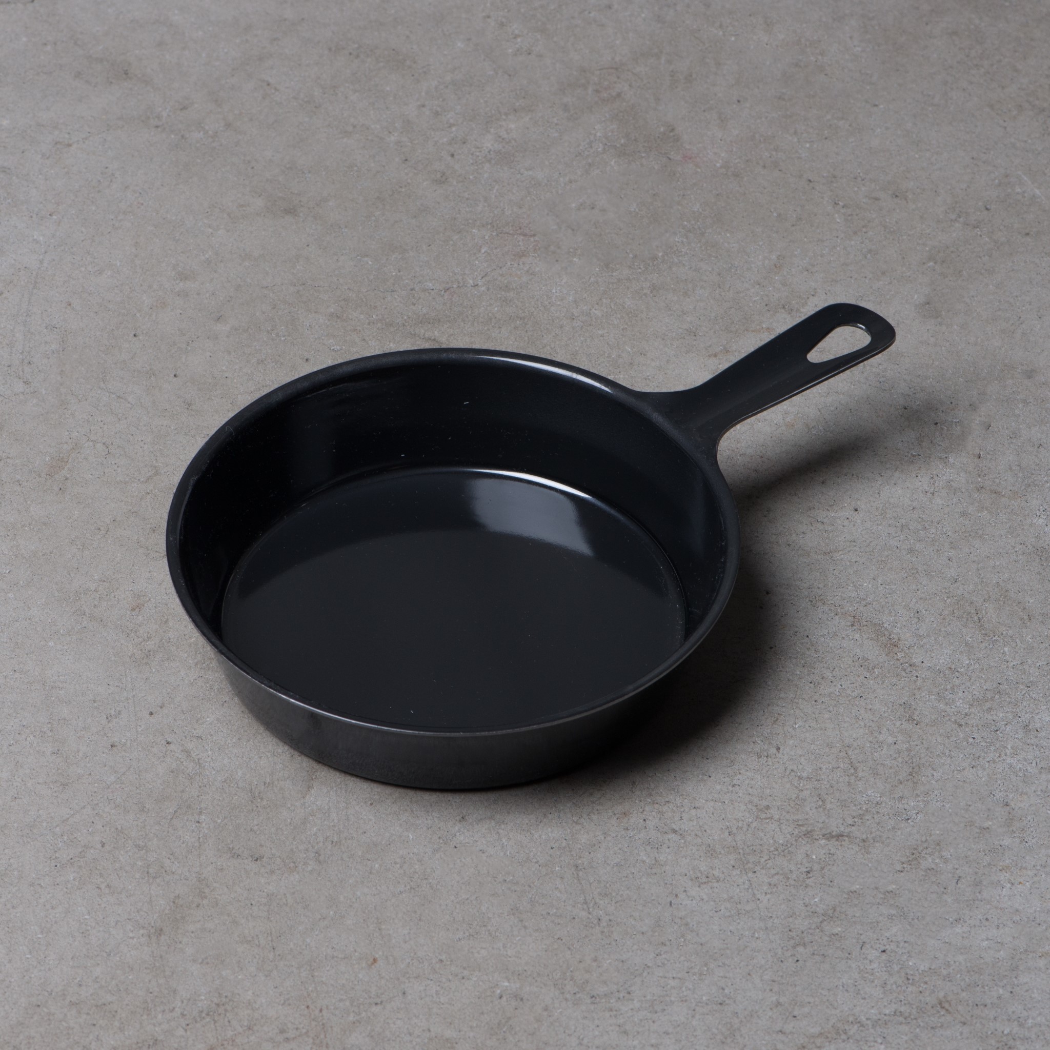 ミニスキレット 13cm Ks 3059 Table Studio Online テーブルスタジオオンライン ミニスキレット 13cm Ks 3059 Table Studio Online テーブルスタジオオンライン