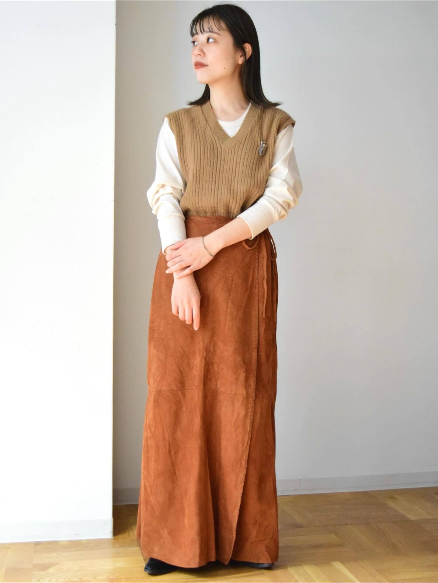 vintage suede wrap skirt の画像 3