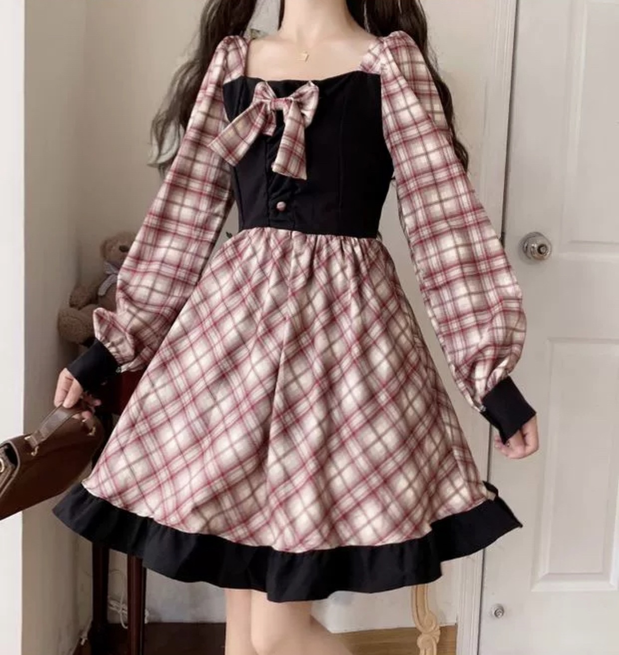 レディースファッション ミニワンピース オフショルダー チェック柄 フレアスカート ガーリー レトロ ハイウエスト 秋冬コーデ 新作 More Lluze モア ルーゼ レディースファッション ミニワンピース オフショルダー チェック柄 フレアスカート ガーリー レトロ ハイウエスト 秋冬コーデ 新作 More Lluze モア ルーゼ