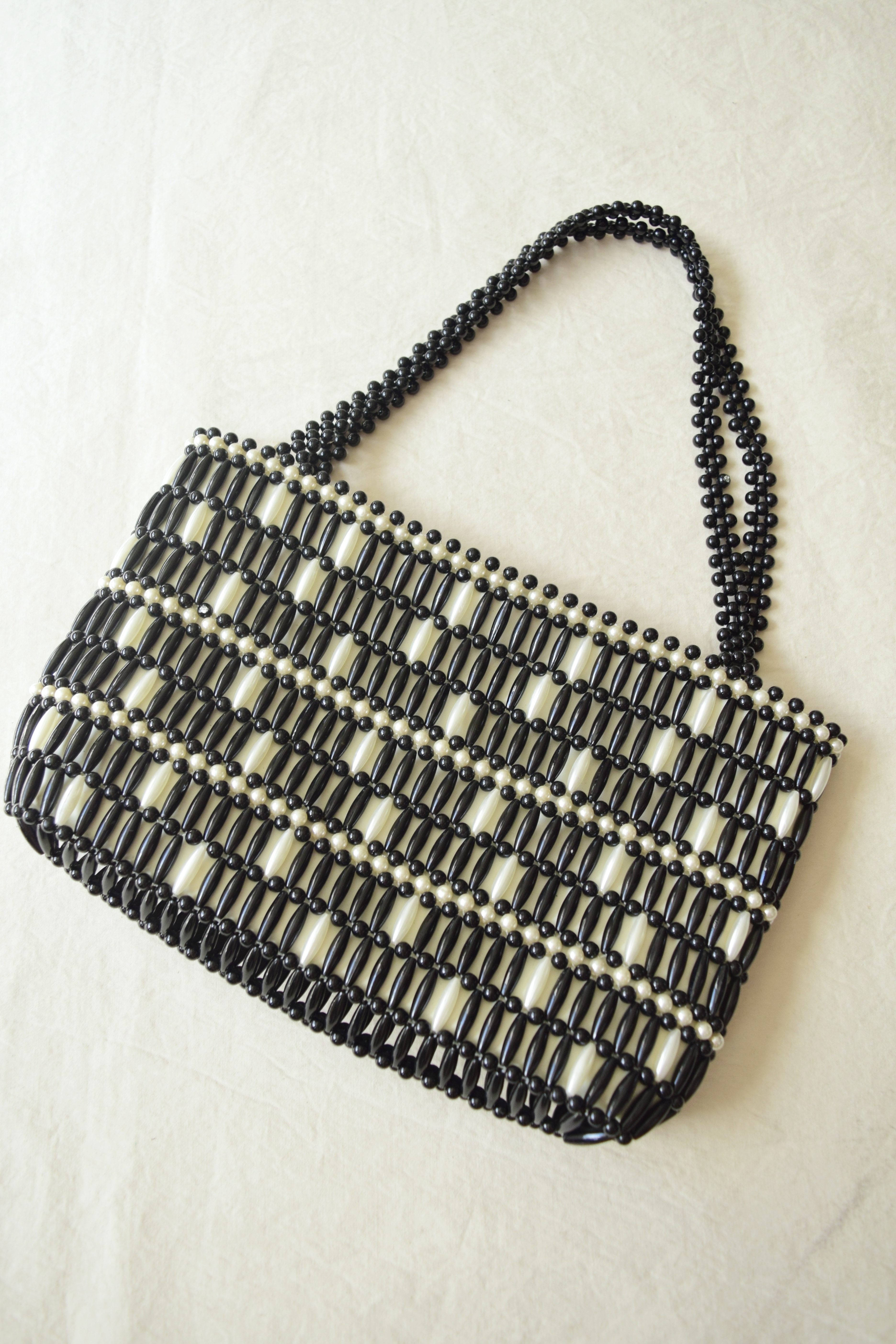 Beaded hand bag の画像 2