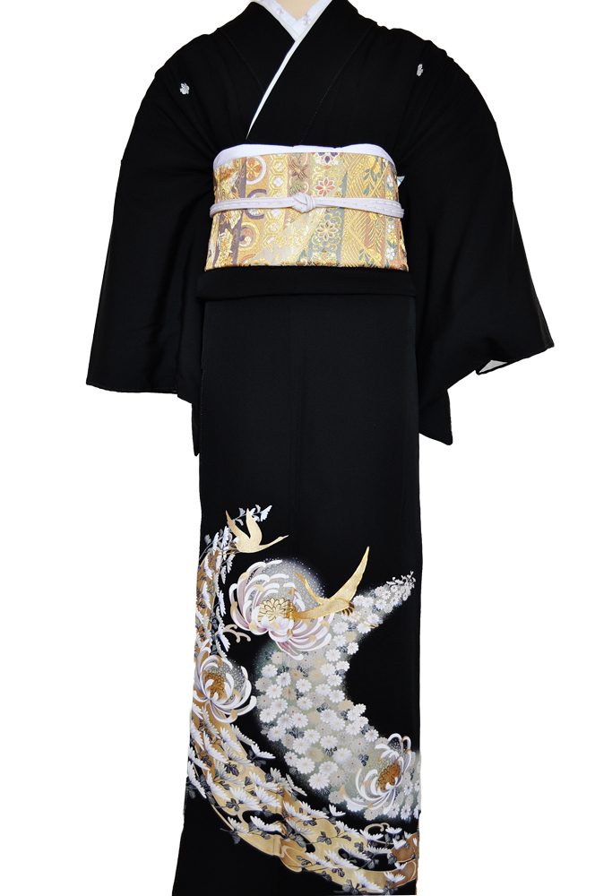 ワイドサイズ(トール&ワイド)■黒留袖レンタル■白銀乱菊金彩鶴kurow1【往復送料無料】 - 画像4