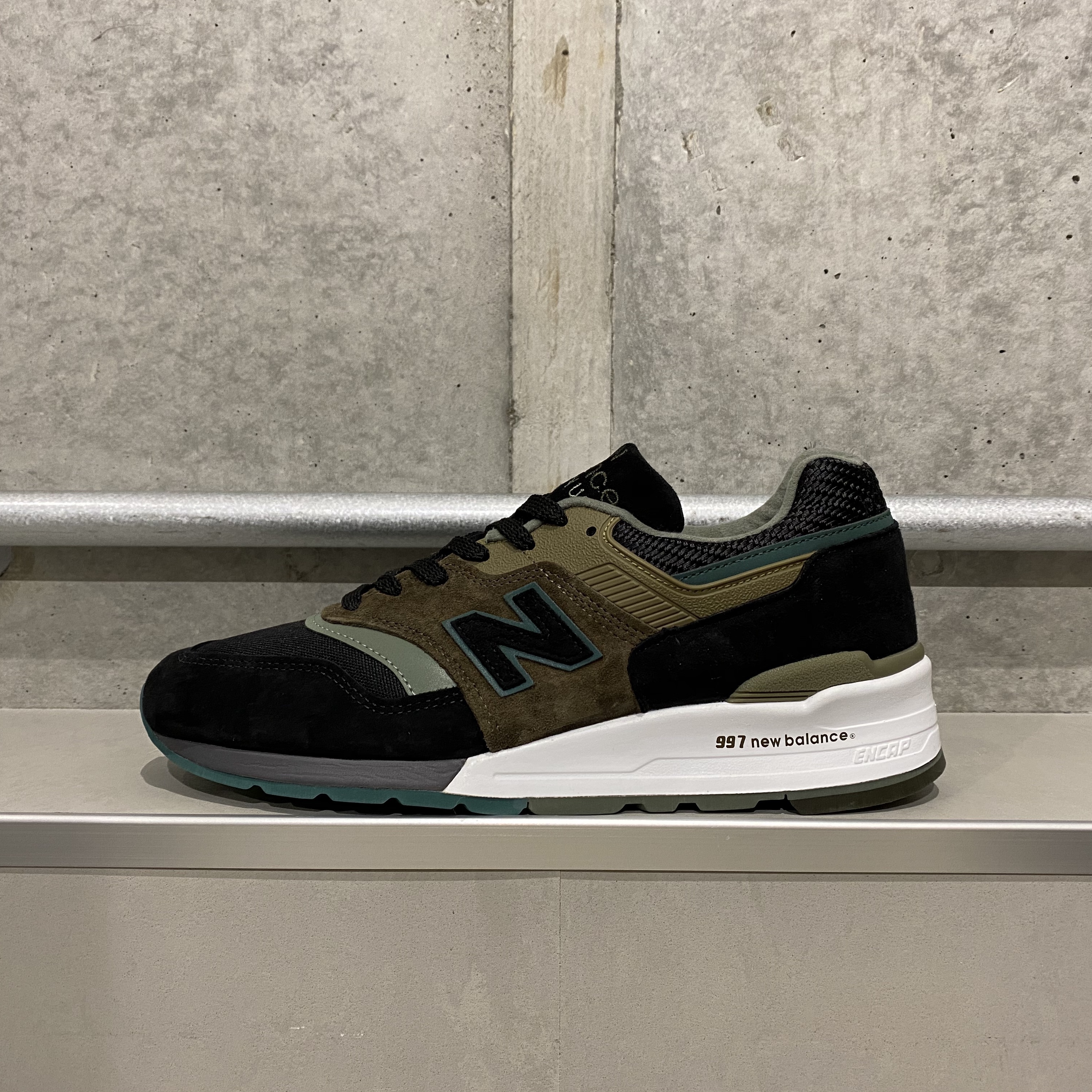 new balance 997 paa