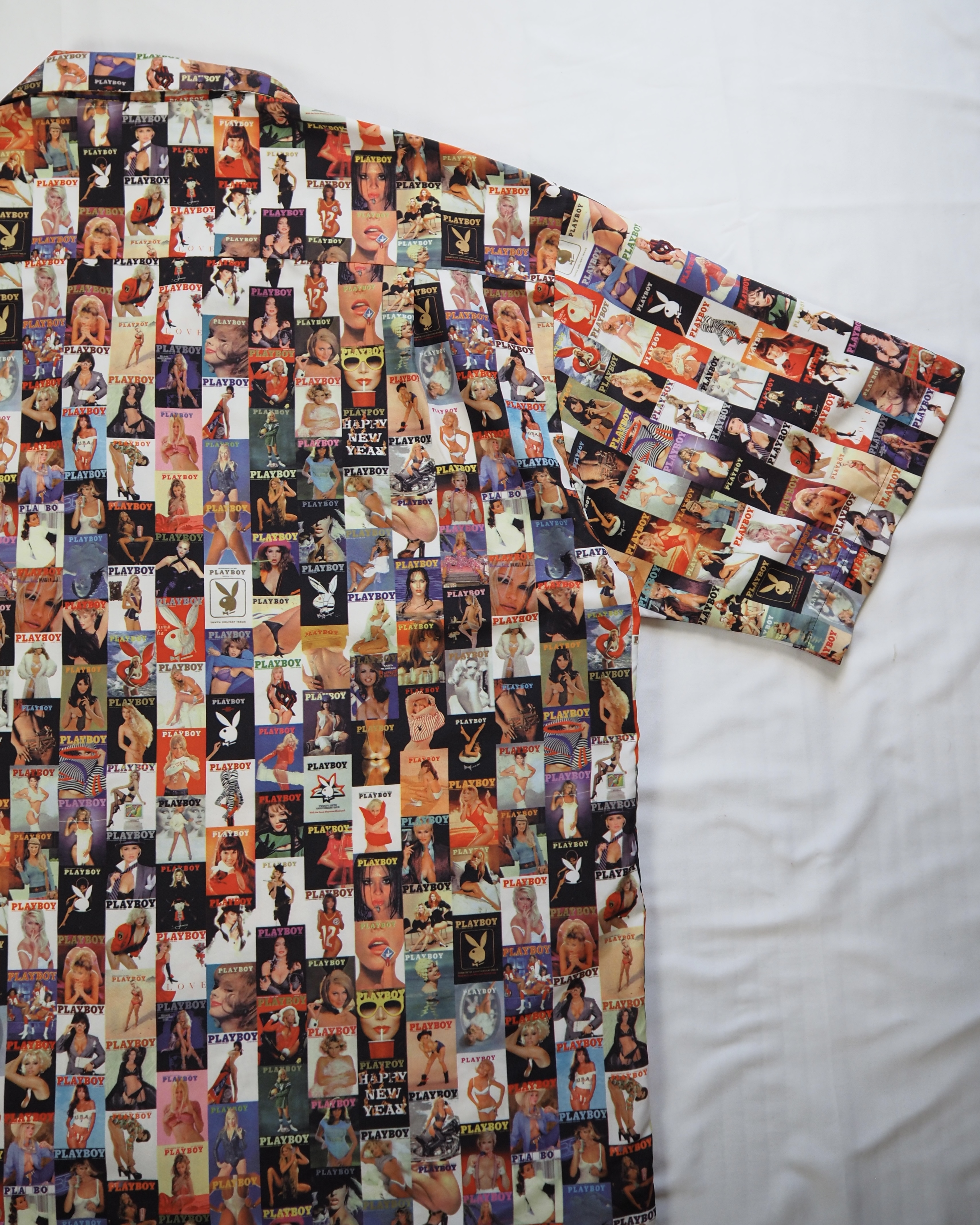 90’s PLAY BOY 総柄シャツ XXL の画像 15
