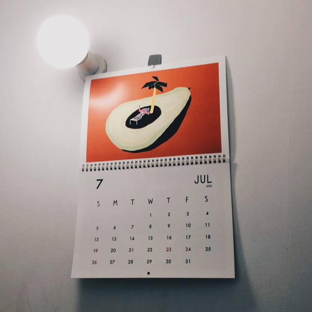 4月始まり 壁掛けカレンダー Parcy