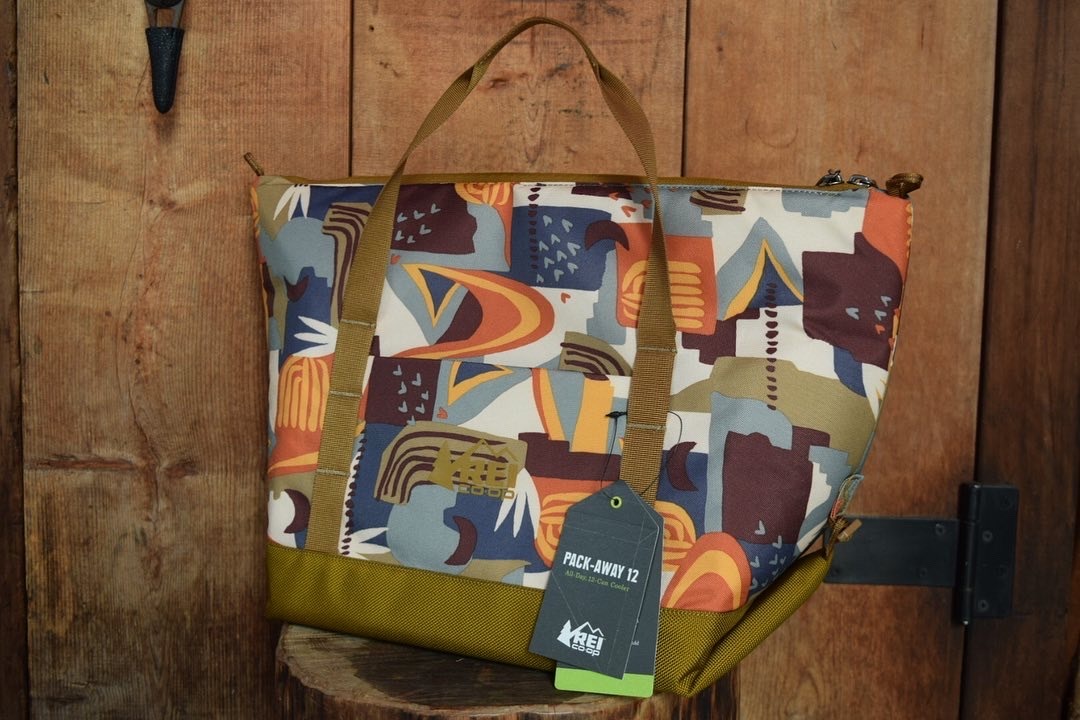 rei pack away 12
