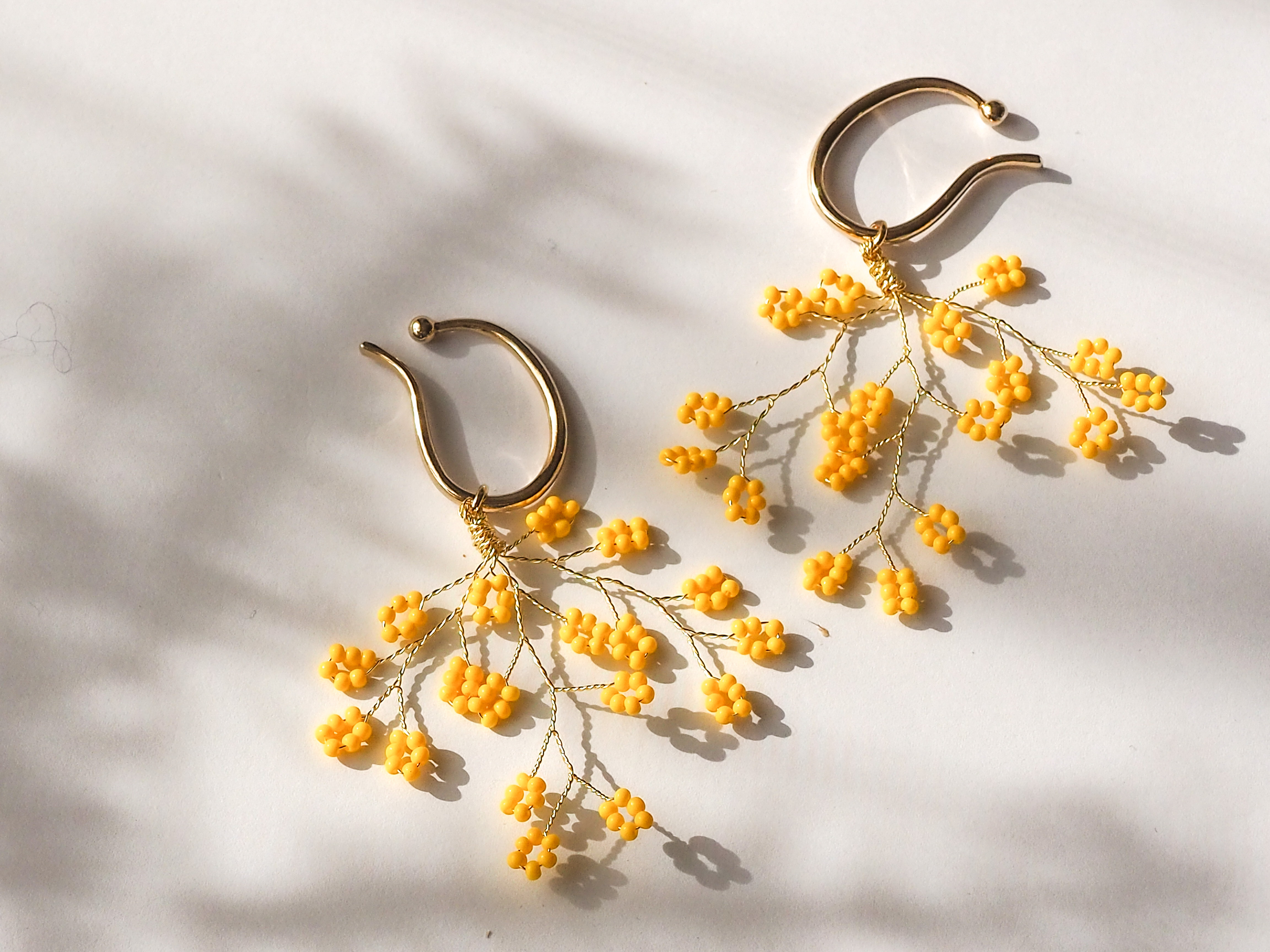 数量限定品 ミモザイヤーカフ 春 イヤーカフ 2way オリジナルポーチ付き ミモザ Melee