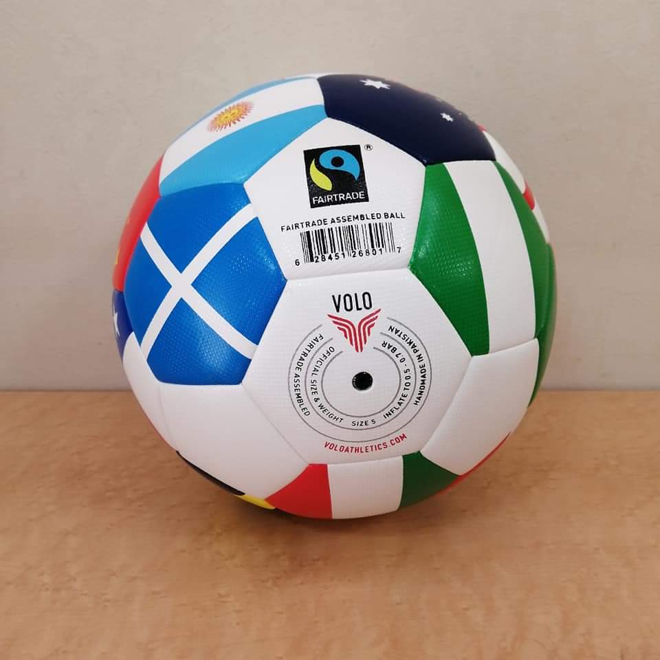 Volo サッカーボール 万国旗 5号球 Fifa ワールドカップ Freak スポーツウェア通販 海外ブランド 日本国内未入荷 海外直輸入