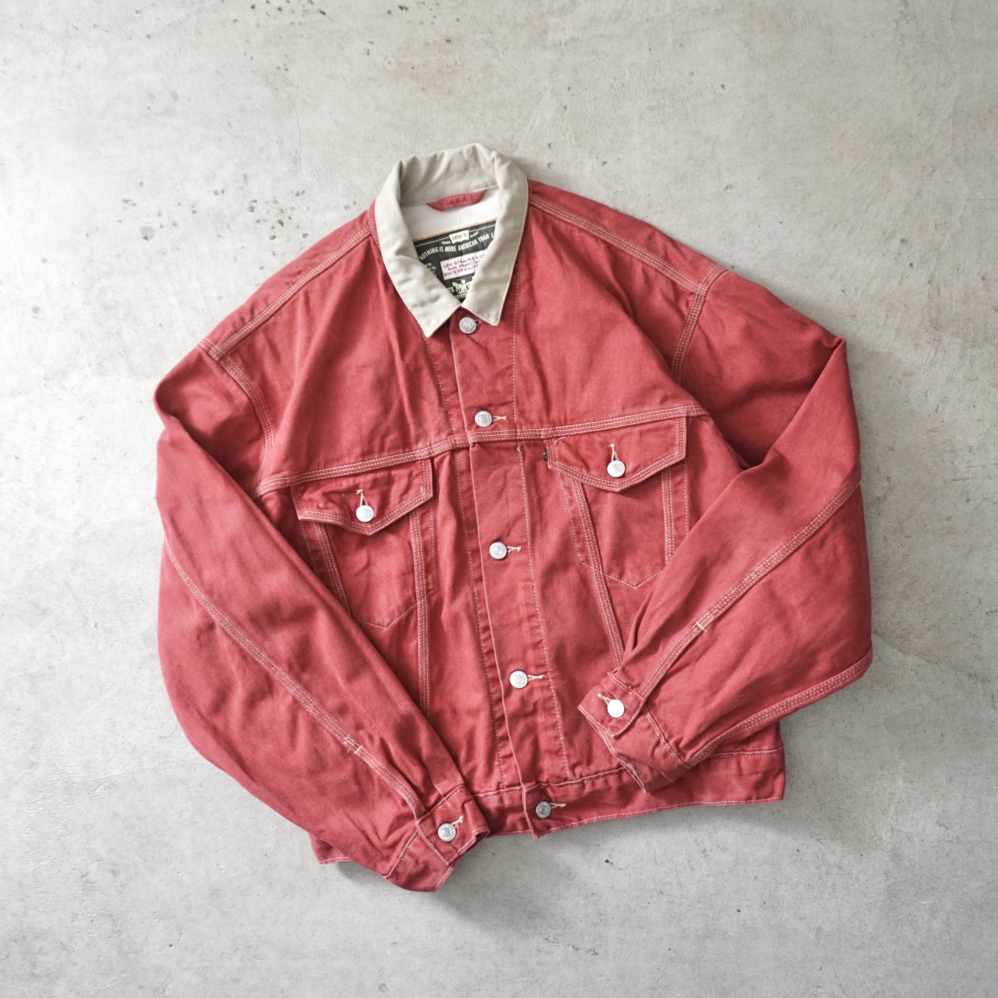 levi's red denim jacket
