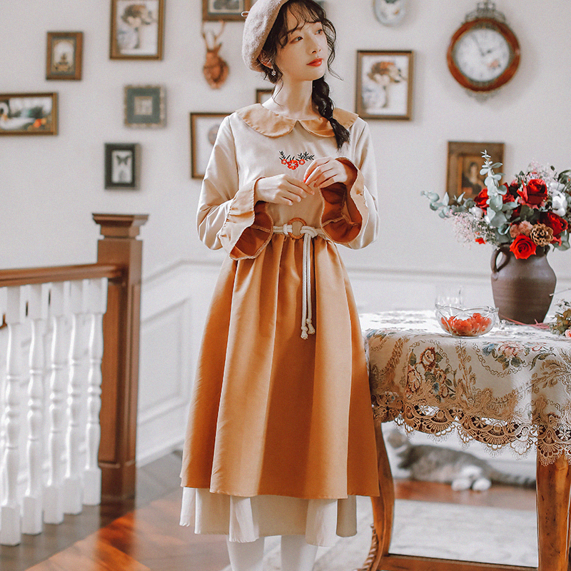 ロング丈ワンピース チャイナ風ワンピース チャイナ風普段着 改良漢服 刺繍ワンピース レディースファション 改良唐装 改良漢服 S M L 折り襟 長袖 カーキ Dresszone