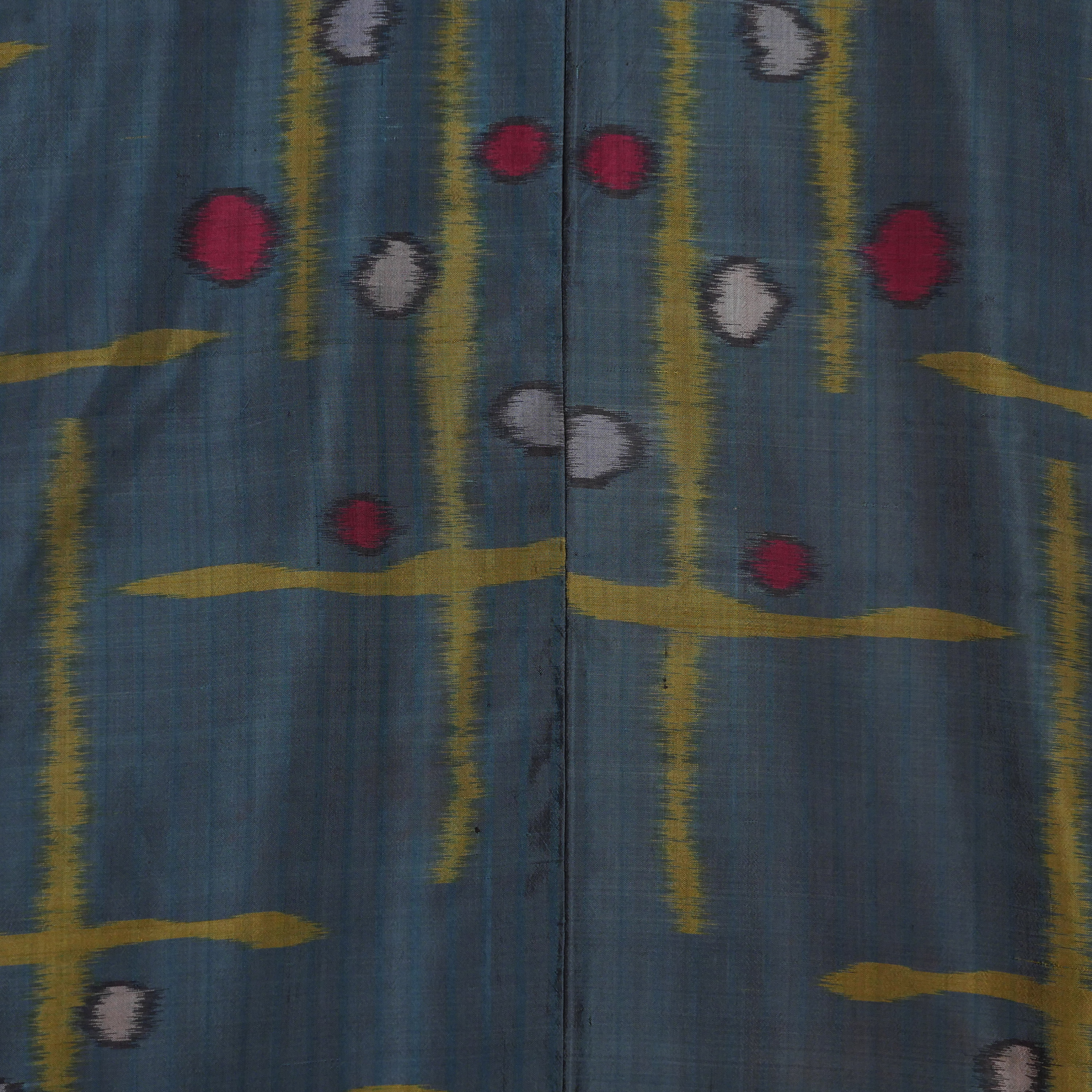 正絹 抽象的デザイン 銘仙着物 Vintage Green Meisen Kimono With An Abstract Design Tokyo Wonder Store 正絹 抽象的デザイン 銘仙着物 Vintage Green Meisen Kimono With An Abstract Design Tokyo Wonder Store