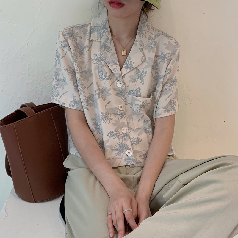 送料無料 ブラウス シャツ トップス オープンカラー 襟付き フロントボタン ボタニカル リーフ柄 半袖 ゆったり レトロ メンズライク ボーイッシュ ナチュラル 夏 お出かけ デート 女子会 通勤 通学 リゾート Eine Katze