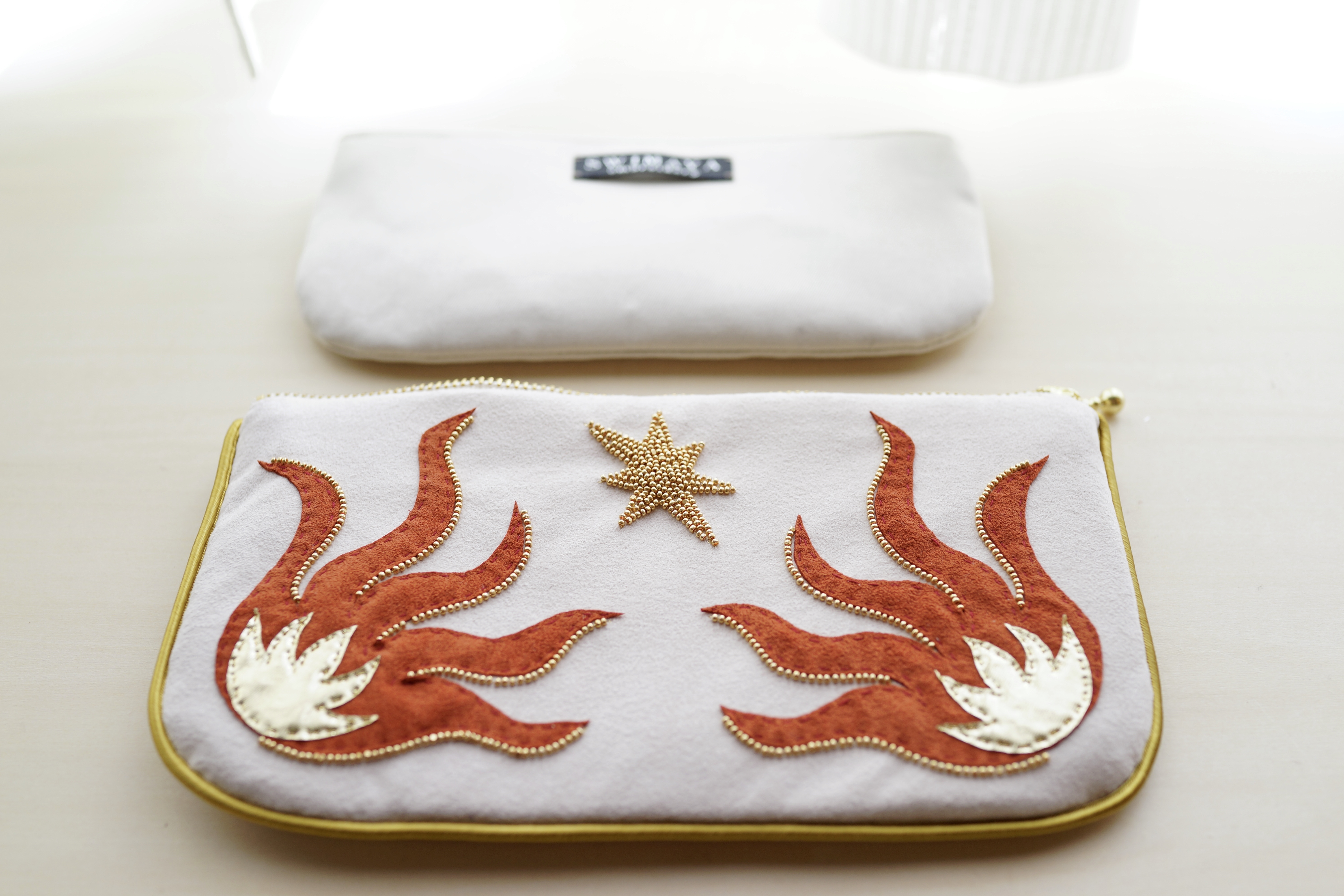 【刺繍ポーチ】Heart flame