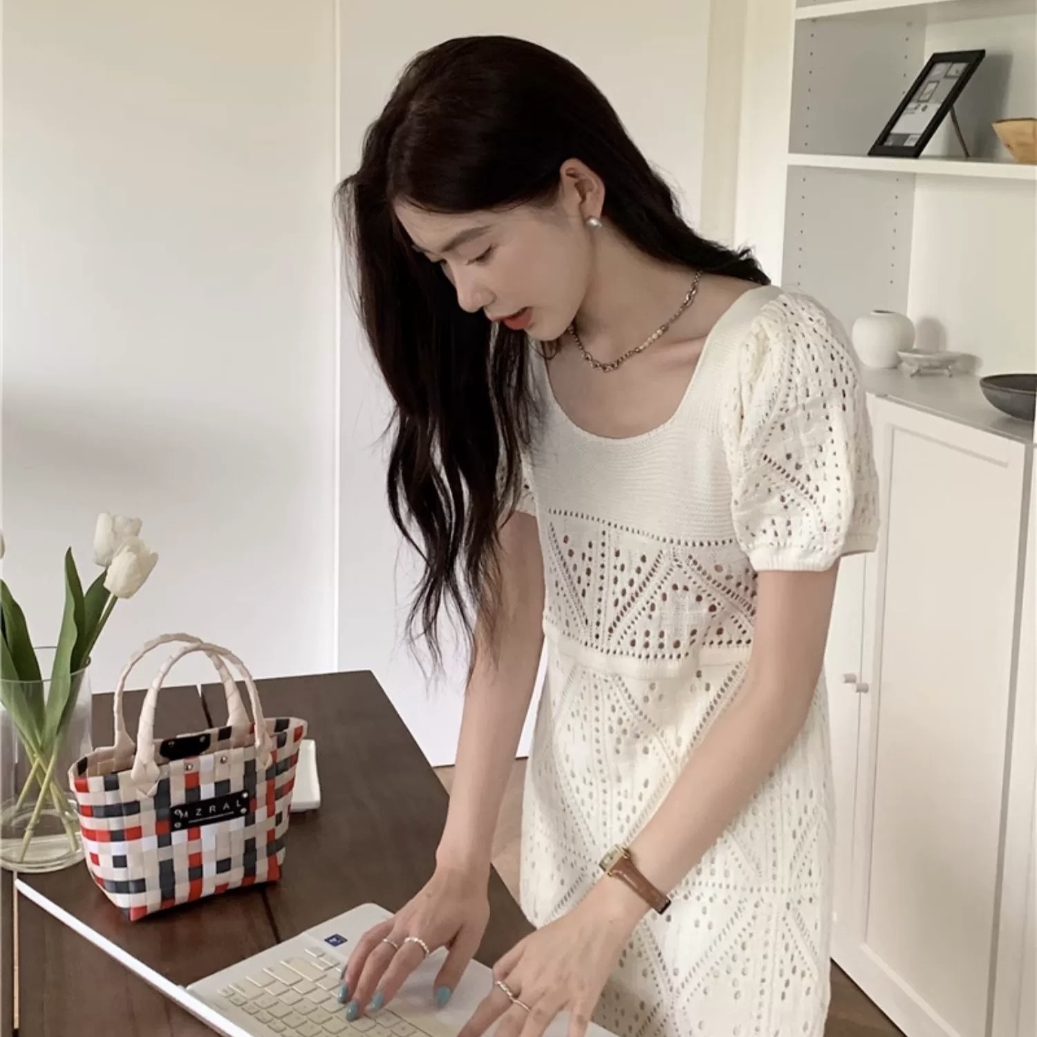 ワンピース 韓国風 オルチャン 透け感 ニットワンピース ニットワンピ バルーン袖 ショート ロング ロング丈 ロングワンピース 袖あり 半袖 スリム タイト 細身 ストレート Iライン リブ
