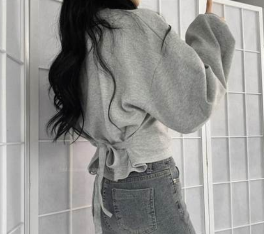 送料無料 トップス 長袖 セーター ニット リボン結び 可愛い コリアンスタイル カジュアル グレー ホワイト S M L Eine Katze