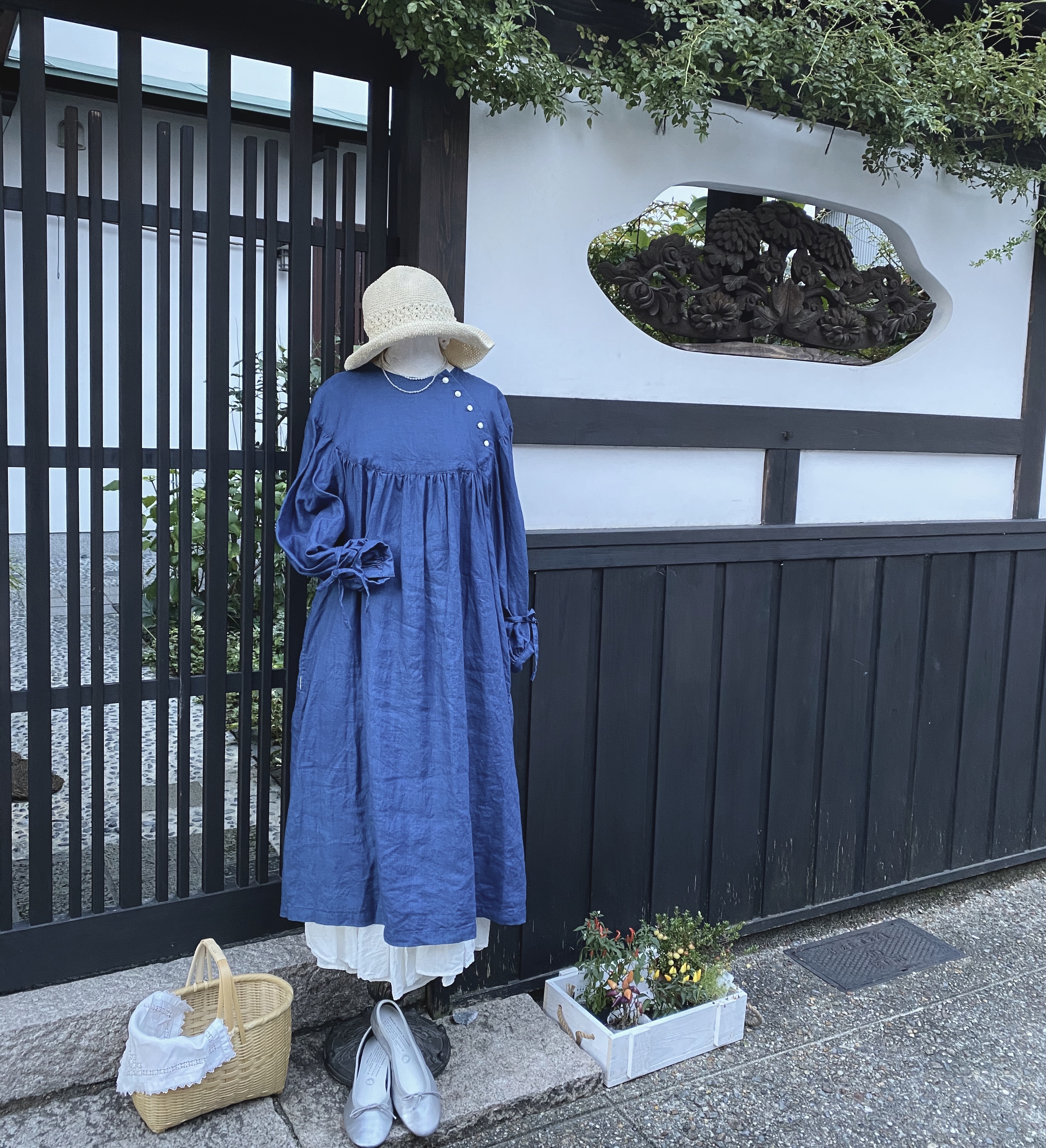 The Last Flower Of The Afternoon 月夜のround Yoke Dress B ならまちミレー