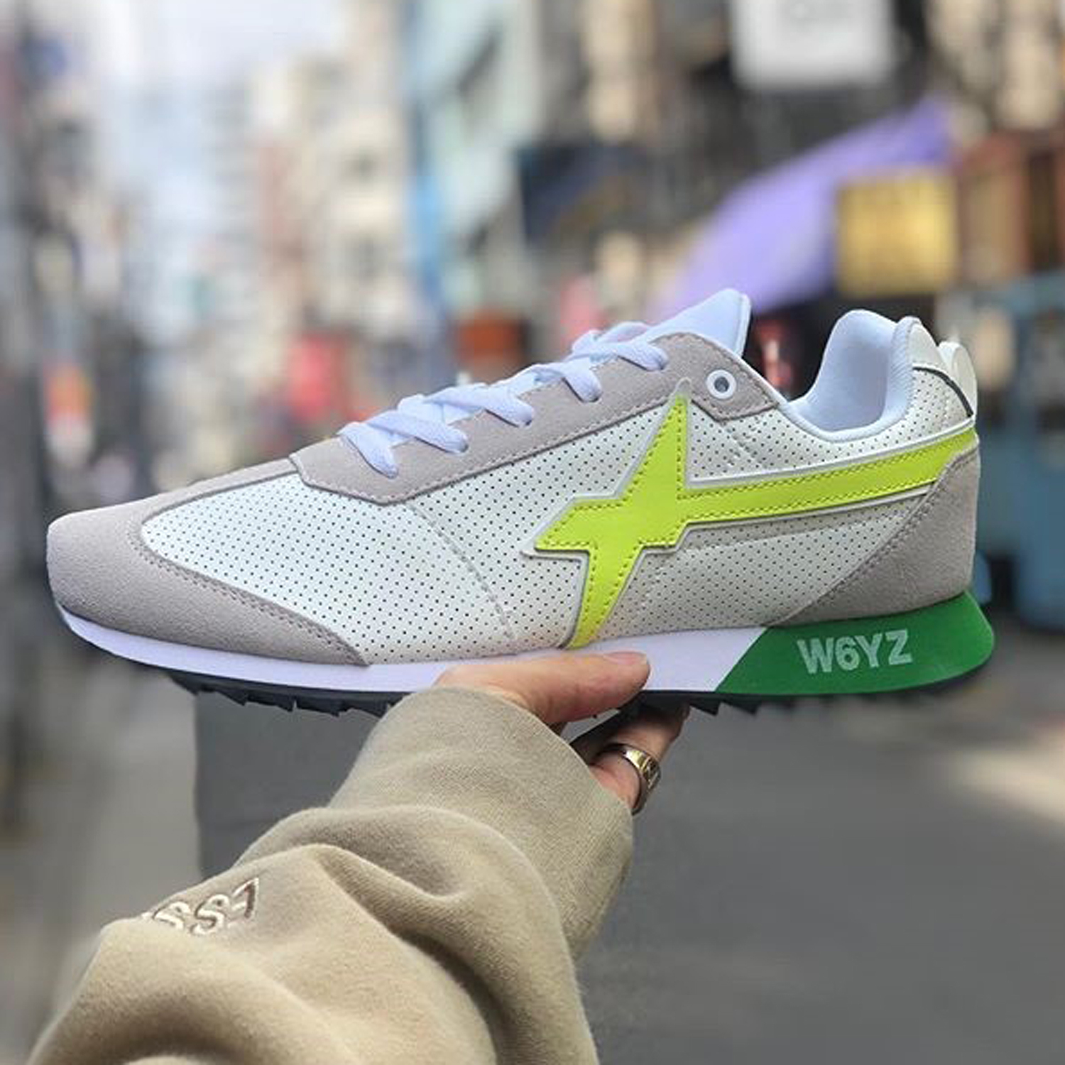 W6yz ウィズ Bianco Giallo Fly M 03 1n17 ホワイト イエロー スニーカー メンズ Brillante ブリランテ W6yz ウィズ Bianco Giallo Fly M 03 1n17 ホワイト イエロー スニーカー メンズ Brillante ブリランテ