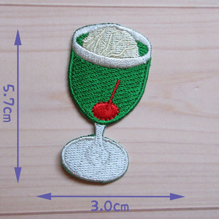 再入荷 刺繍 ワッペン クリームソーダ アイロン接着 ワッペン屋 Laikka 期間限定送料無料