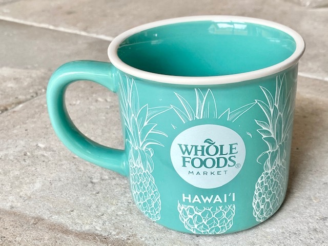 Whole Foods Market ハワイ限定 ホールフーズマーケット パイナップル柄 マグカップ ペパーミントグリーン 大きめ ホールフーズ カップ コップ スープマグ スープカップ パイン パイナップル Pineapple 陶器 ギフト プレゼント ハワイ Hawaii ハワイ買い付け 海外雑貨 Whole Foods Market ハワイ限定 ホールフーズマーケット パイナップル柄 マグカップ ペパーミントグリーン 大きめ ホールフーズ カップ コップ スープマグ スープカップ パイン パイナップル Pineapple 陶器 ギフト プレゼント ハワイ Hawaii ハワイ買い付け 海外雑貨
