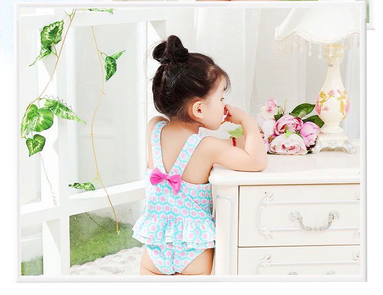 送料無料 韓国子供服 ベビー水着 子供服 水着 キッズ 水着 可愛い 水色 花柄 リボン フリルスカート 子供服 Cocobebe Base店 ベビードレス 退院着 2way ベビースタイ 水着 ベビースーツ コスチューム