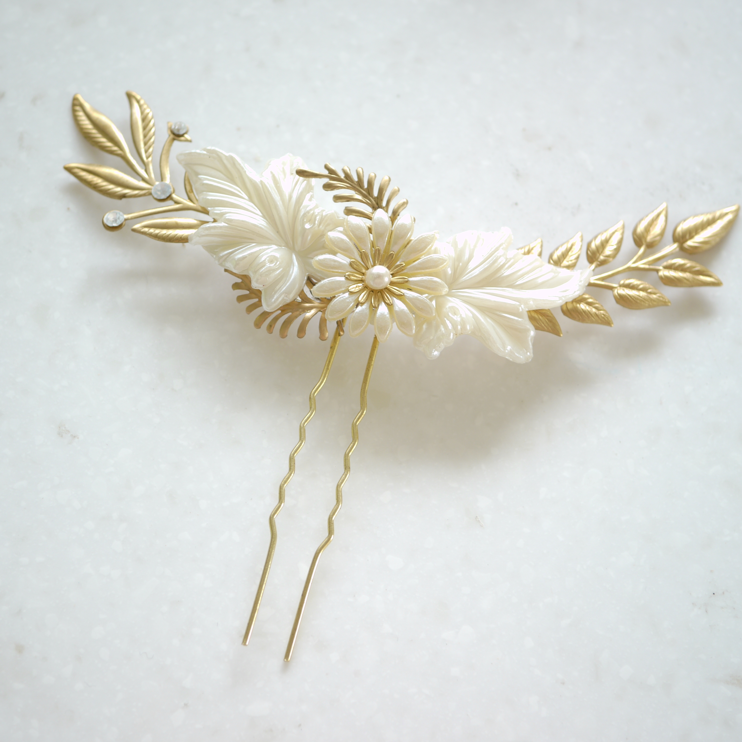 ブライダル アクセサリー ヘッドドレス パールホワイト ブライダルヴィンテージアクセサリー Flua